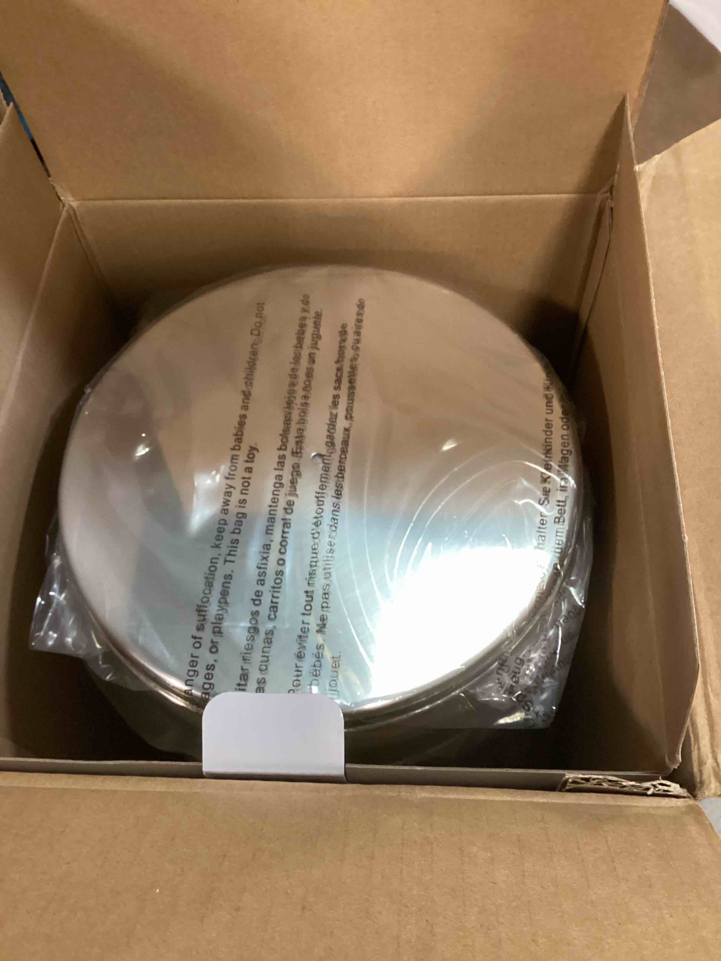 https://s3.amazonaws.com/lotting-images-prod/bidfta/GRA0026491_1730545408017.jpeg