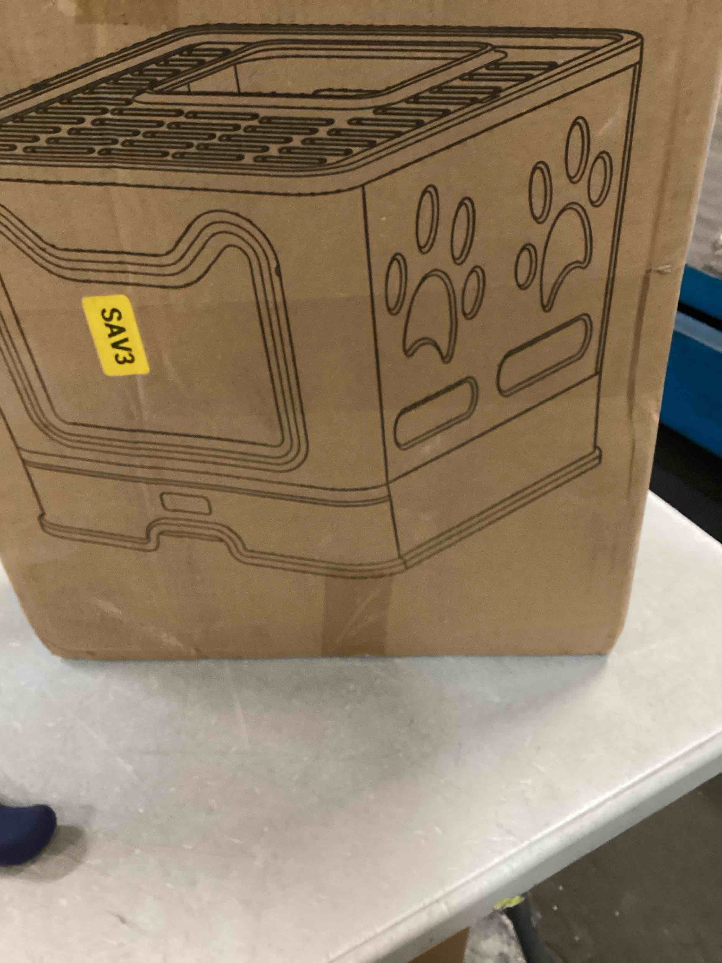https://s3.amazonaws.com/lotting-images-prod/bidfta/GRA0026843_1730227077261.jpeg