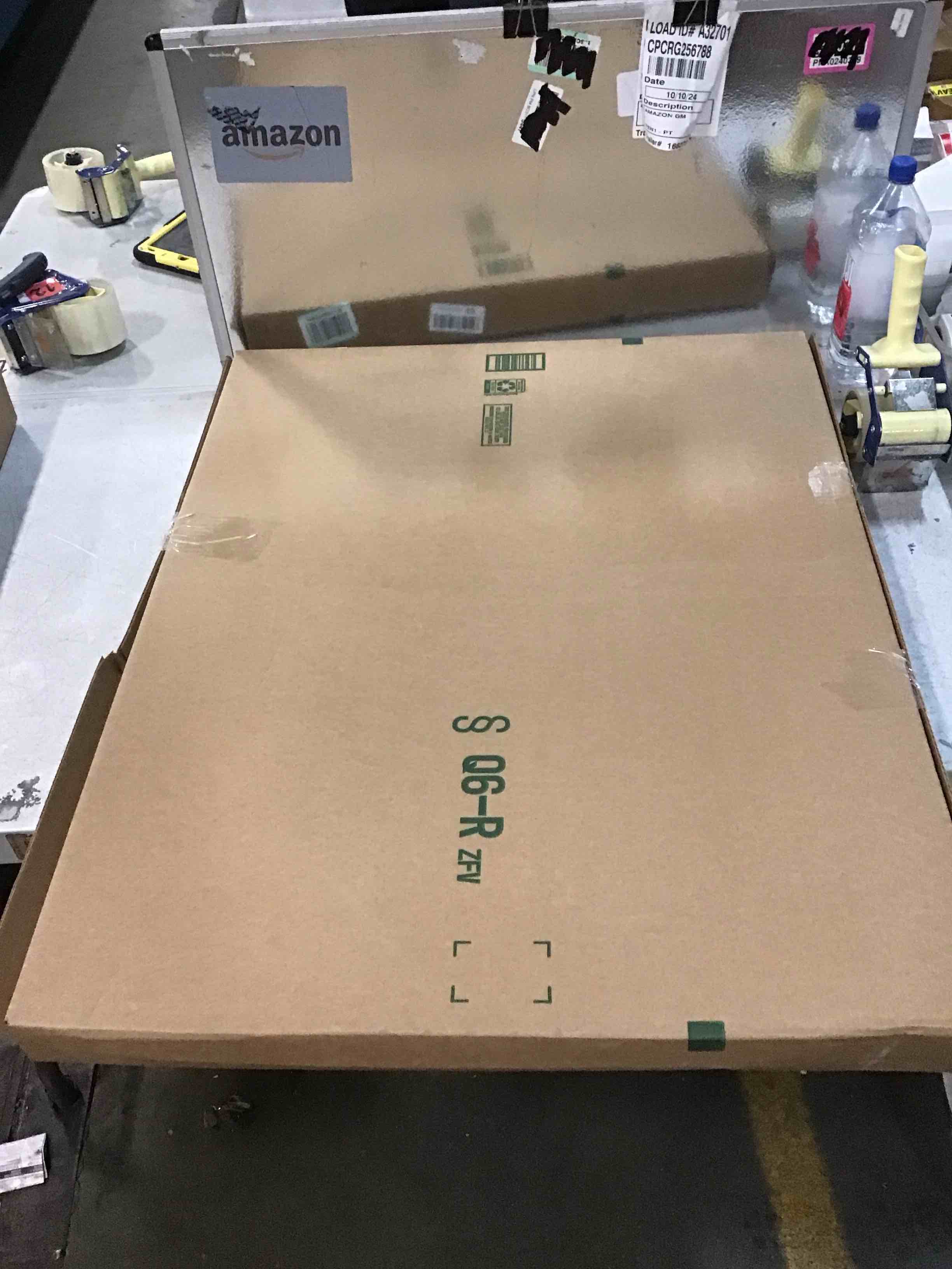 https://s3.amazonaws.com/lotting-images-prod/bidfta/GRA0028548_1728999513204.jpeg