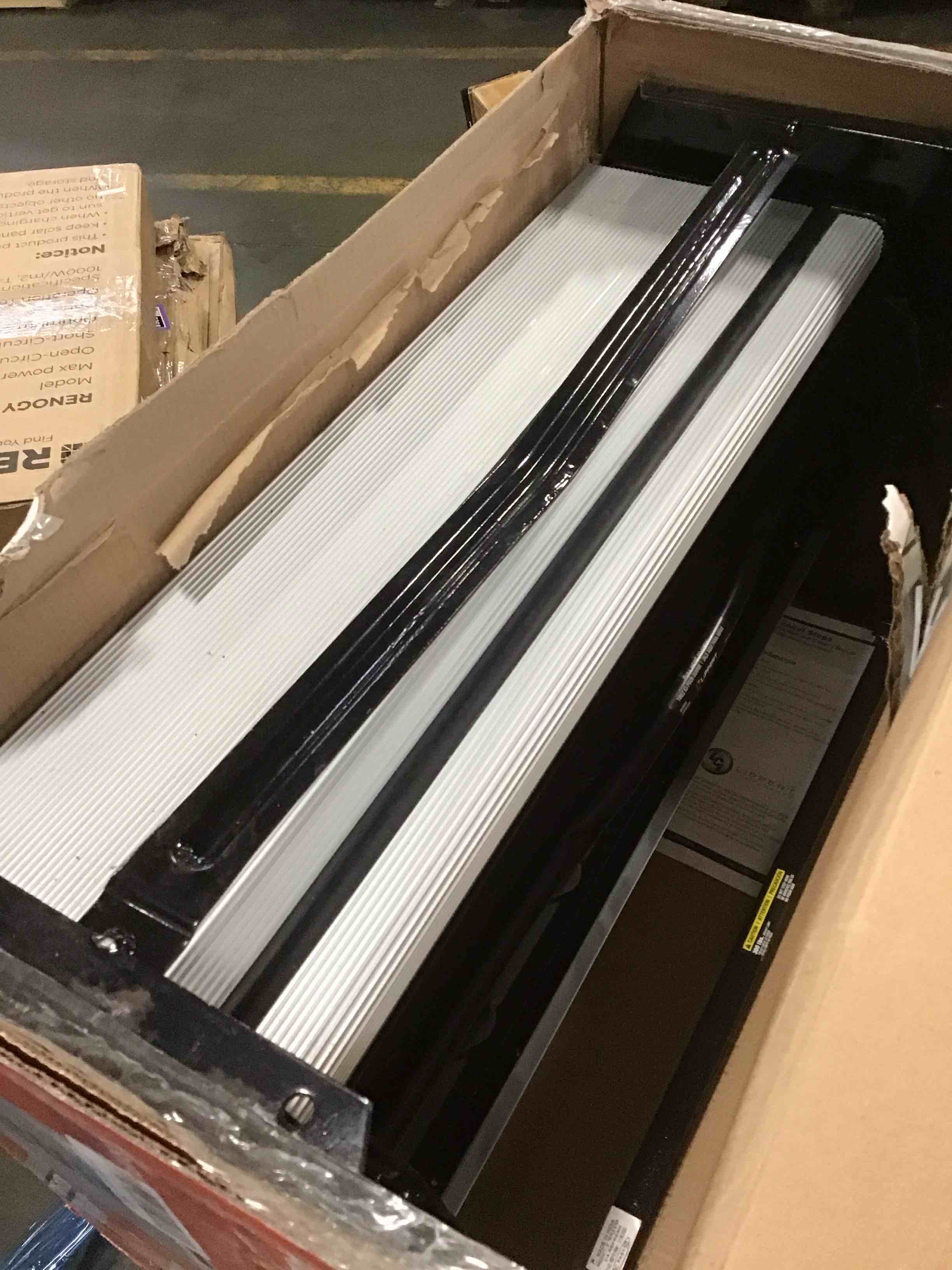 https://s3.amazonaws.com/lotting-images-prod/bidfta/GRA0028973_1728487182314.jpeg
