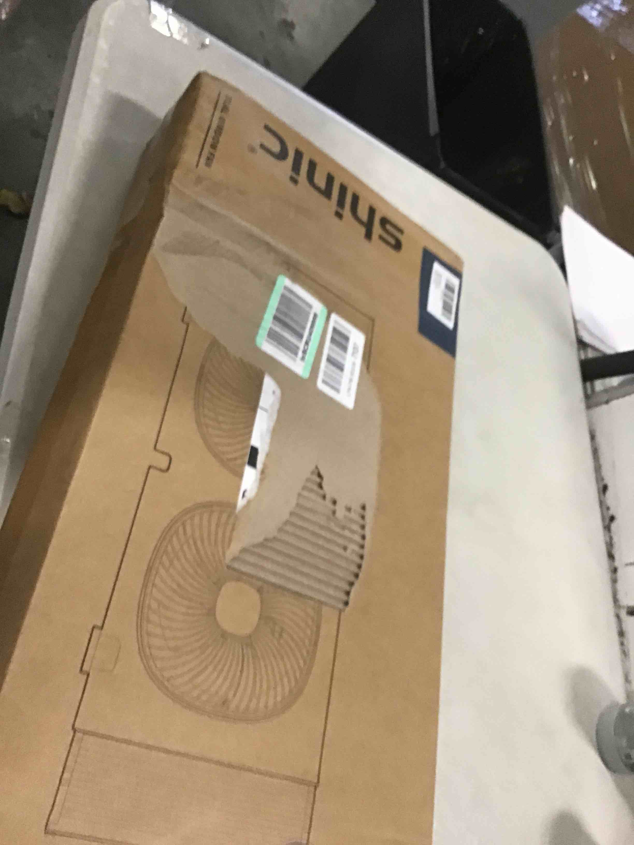 https://s3.amazonaws.com/lotting-images-prod/bidfta/GRA0033778_1725375108508.jpeg