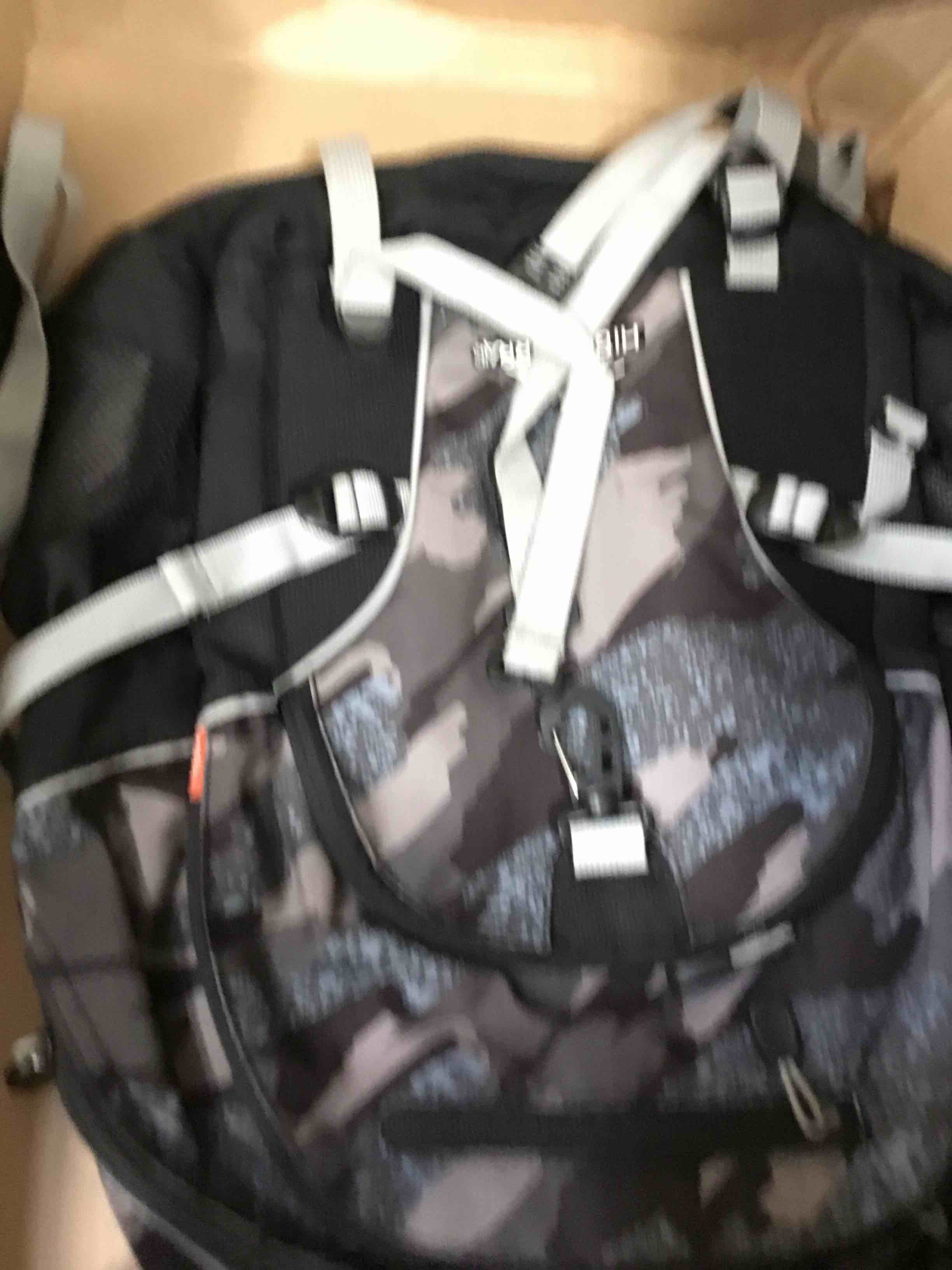 https://s3.amazonaws.com/lotting-images-prod/bidfta/GRA0035793_1725389083408.jpeg