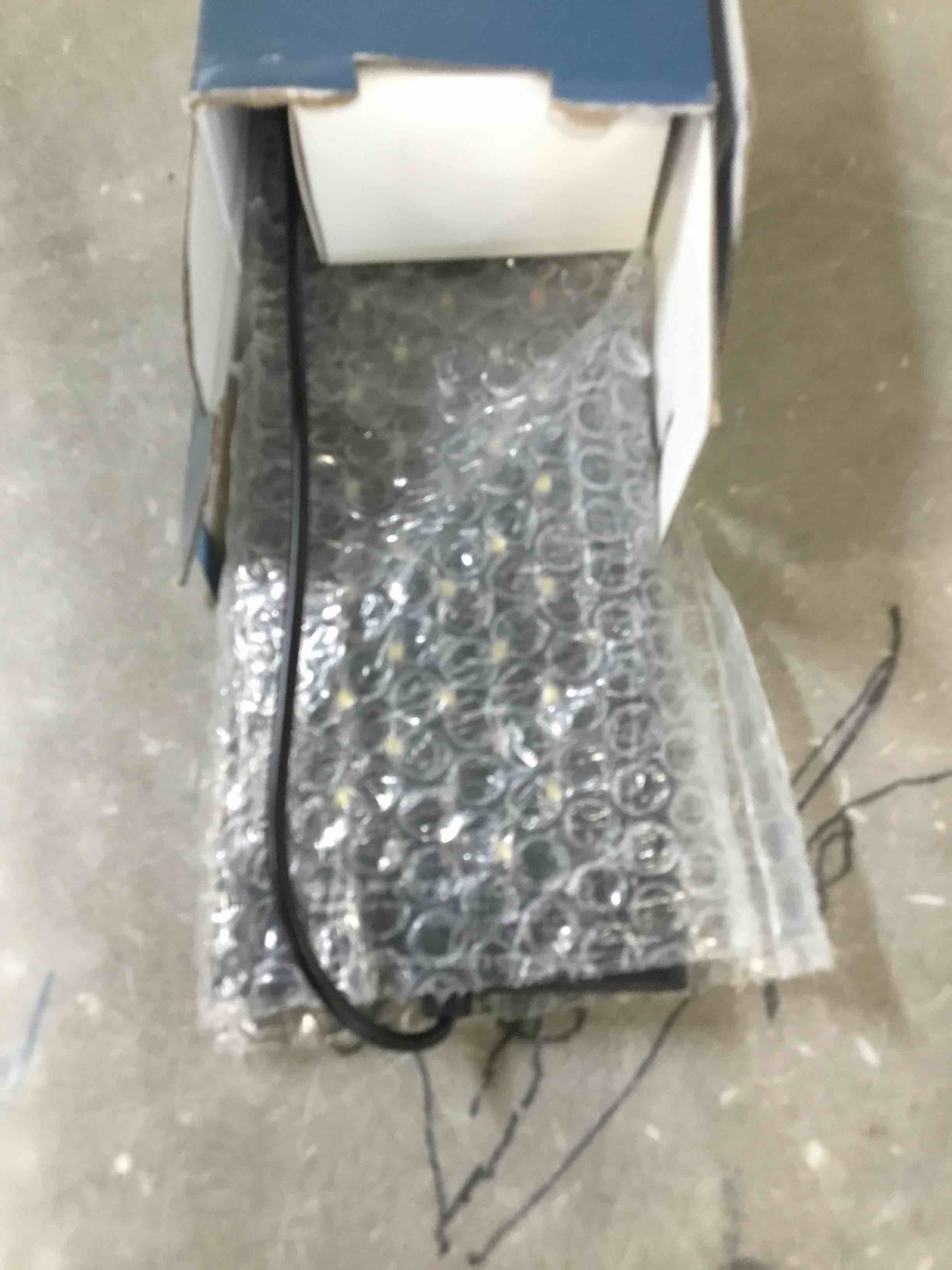 https://s3.amazonaws.com/lotting-images-prod/bidfta/GRA0035857_1725383833380.jpeg