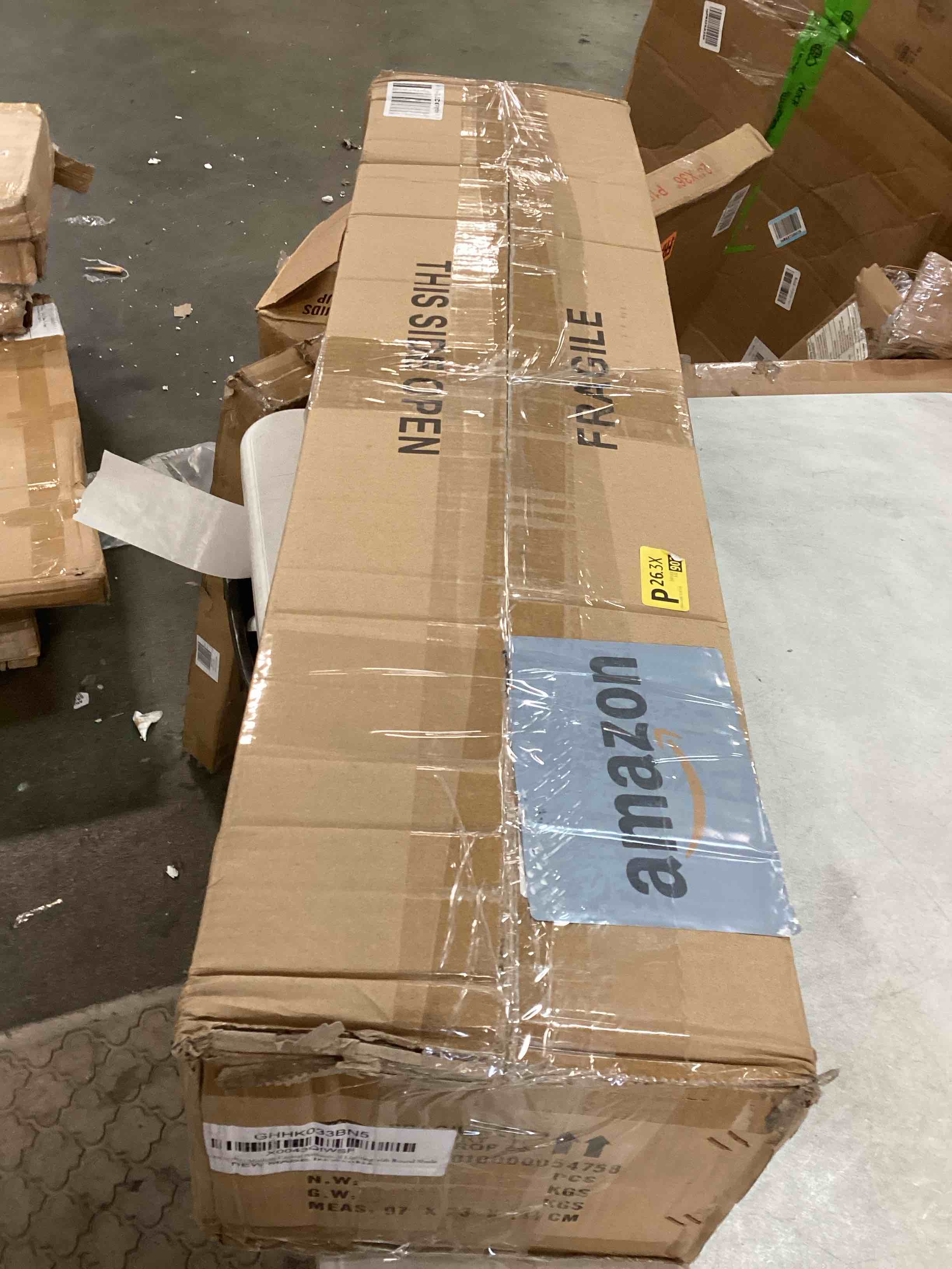https://s3.amazonaws.com/lotting-images-prod/bidfta/GRA0037971_1725118353449.jpeg