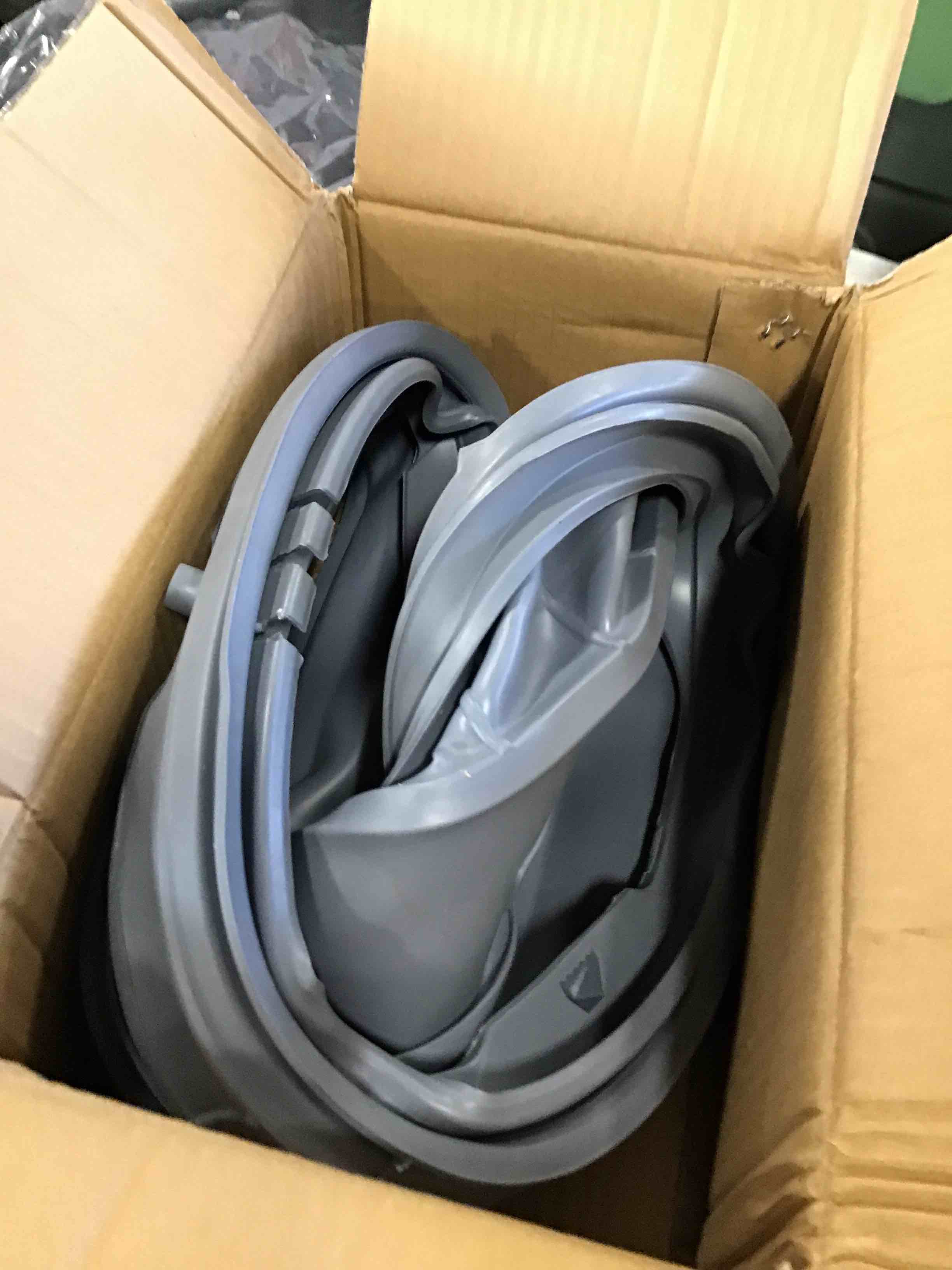 https://s3.amazonaws.com/lotting-images-prod/bidfta/GRA0040906_1726231708543.jpeg