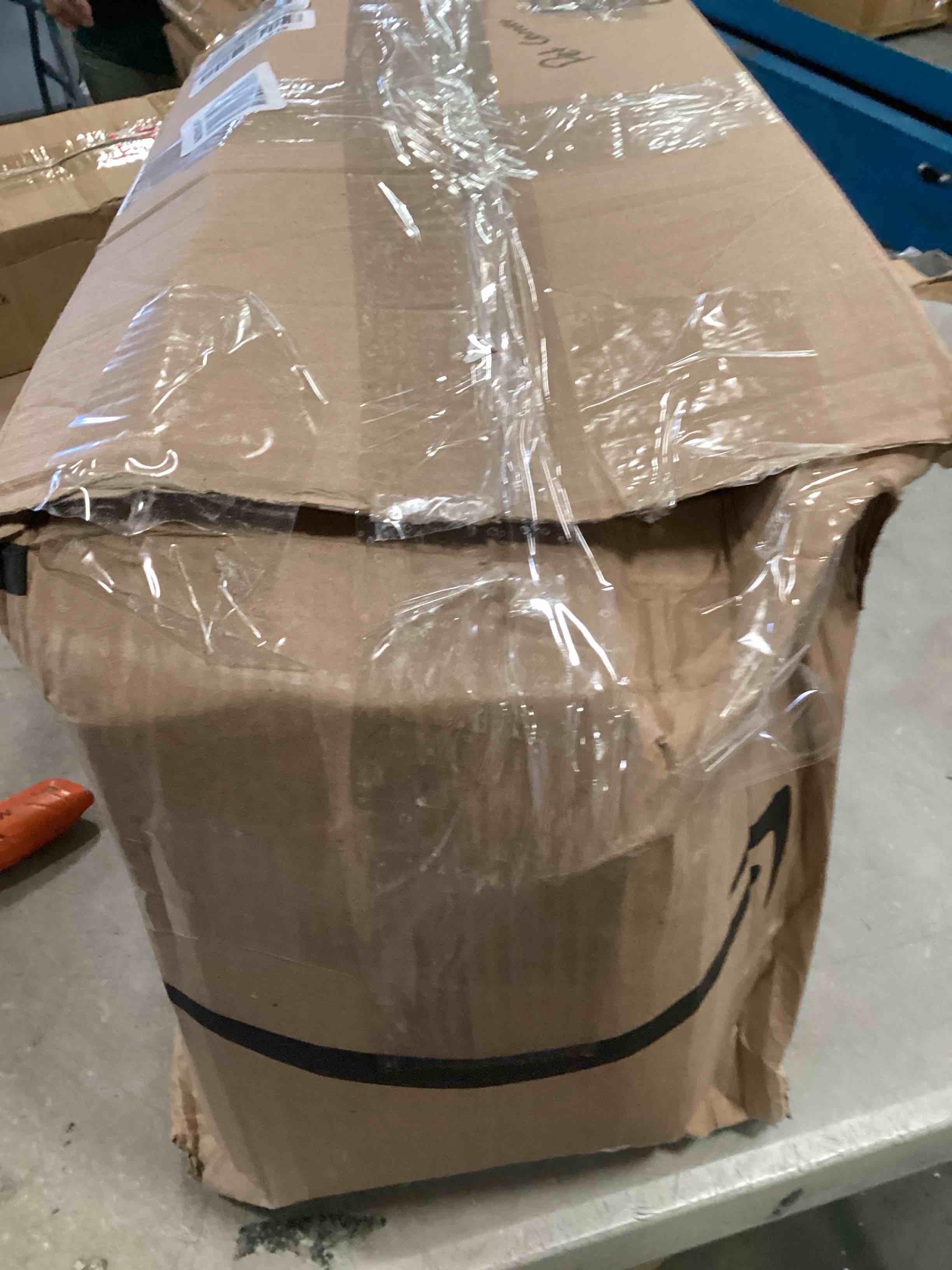 https://s3.amazonaws.com/lotting-images-prod/bidfta/GRA0047626_1725472330598.jpeg