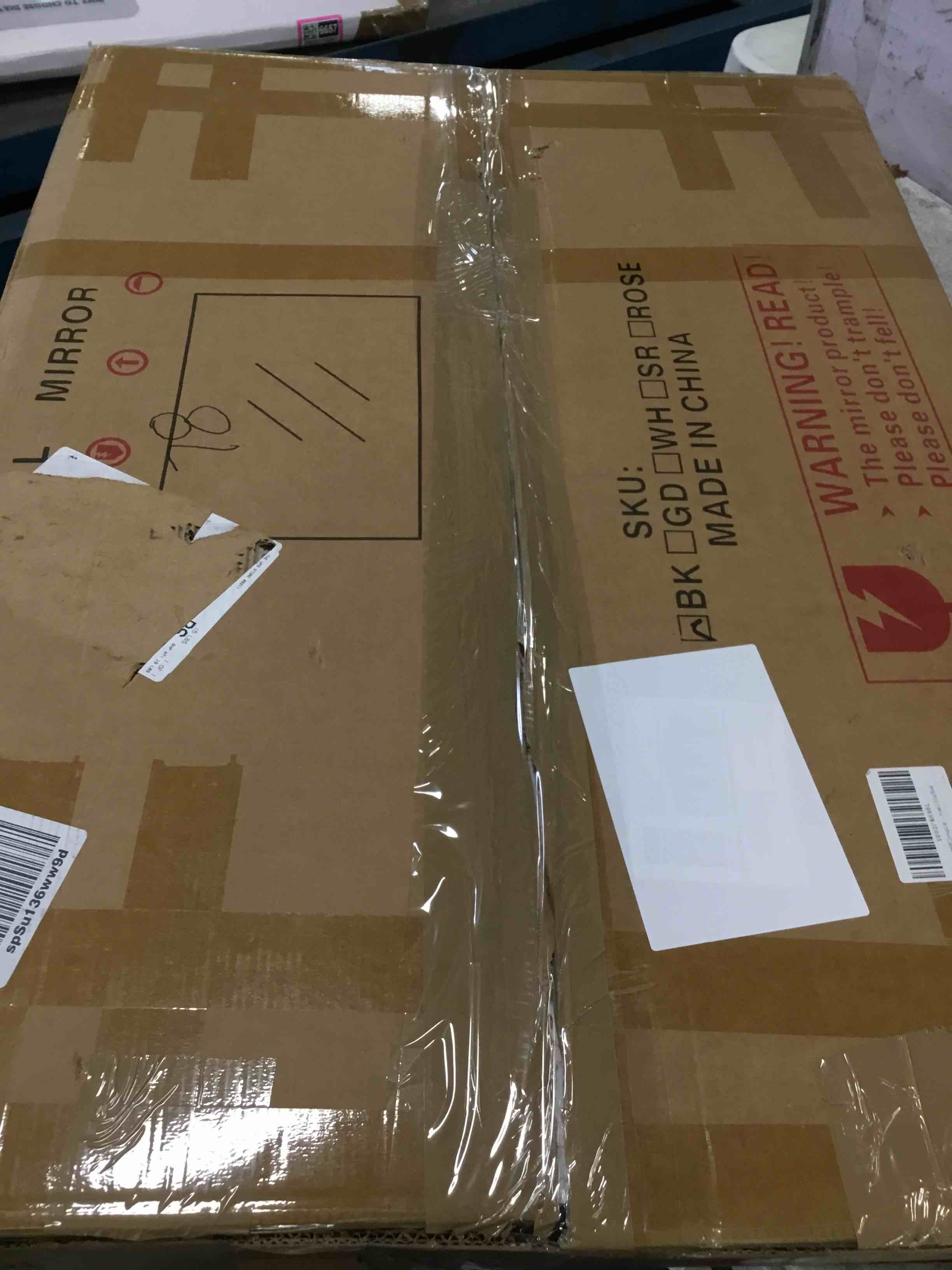 https://s3.amazonaws.com/lotting-images-prod/bidfta/GRA0047818_1725040844833.jpeg