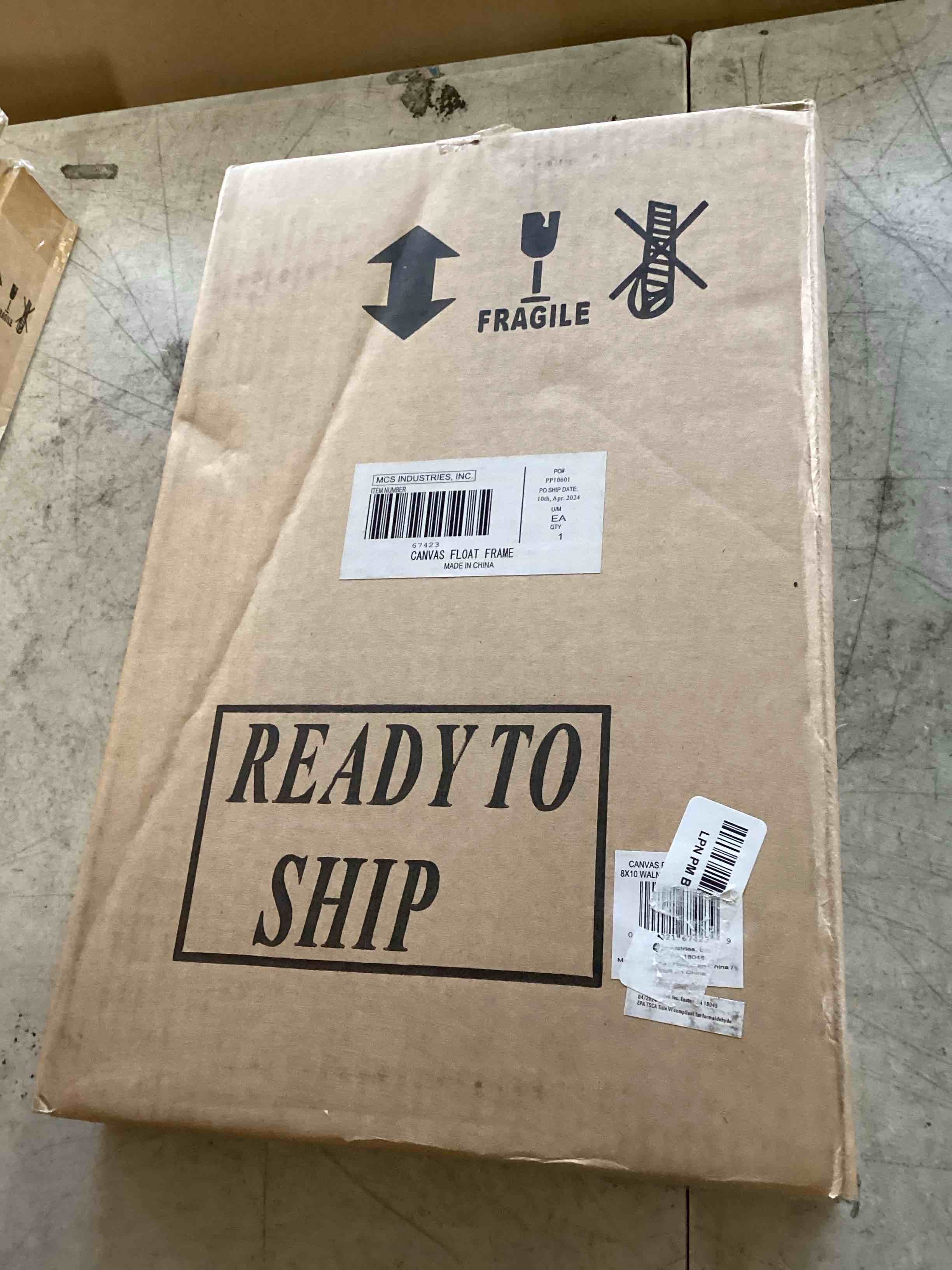 https://s3.amazonaws.com/lotting-images-prod/bidfta/GRA0049976_1724088060885.jpeg