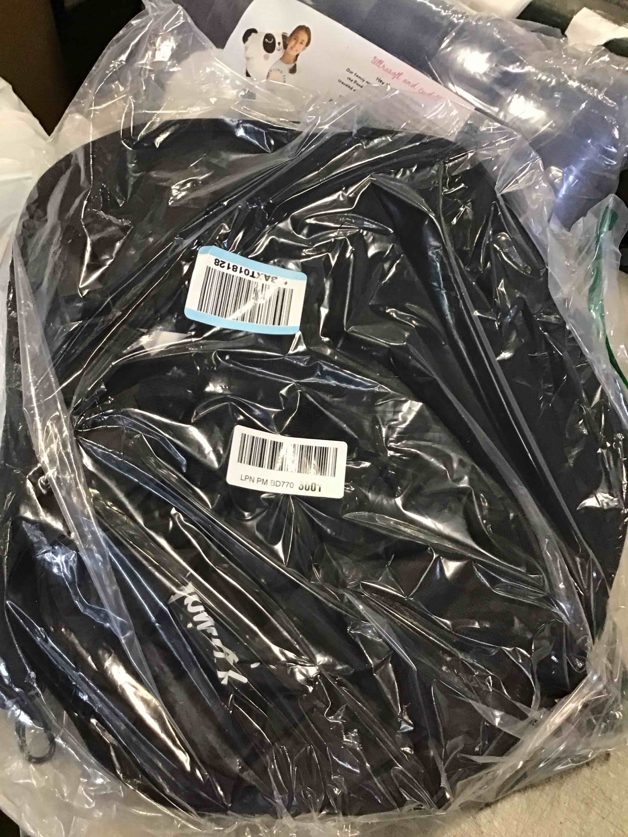 https://s3.amazonaws.com/lotting-images-prod/bidfta/GRA0050039_1724864176318.jpeg