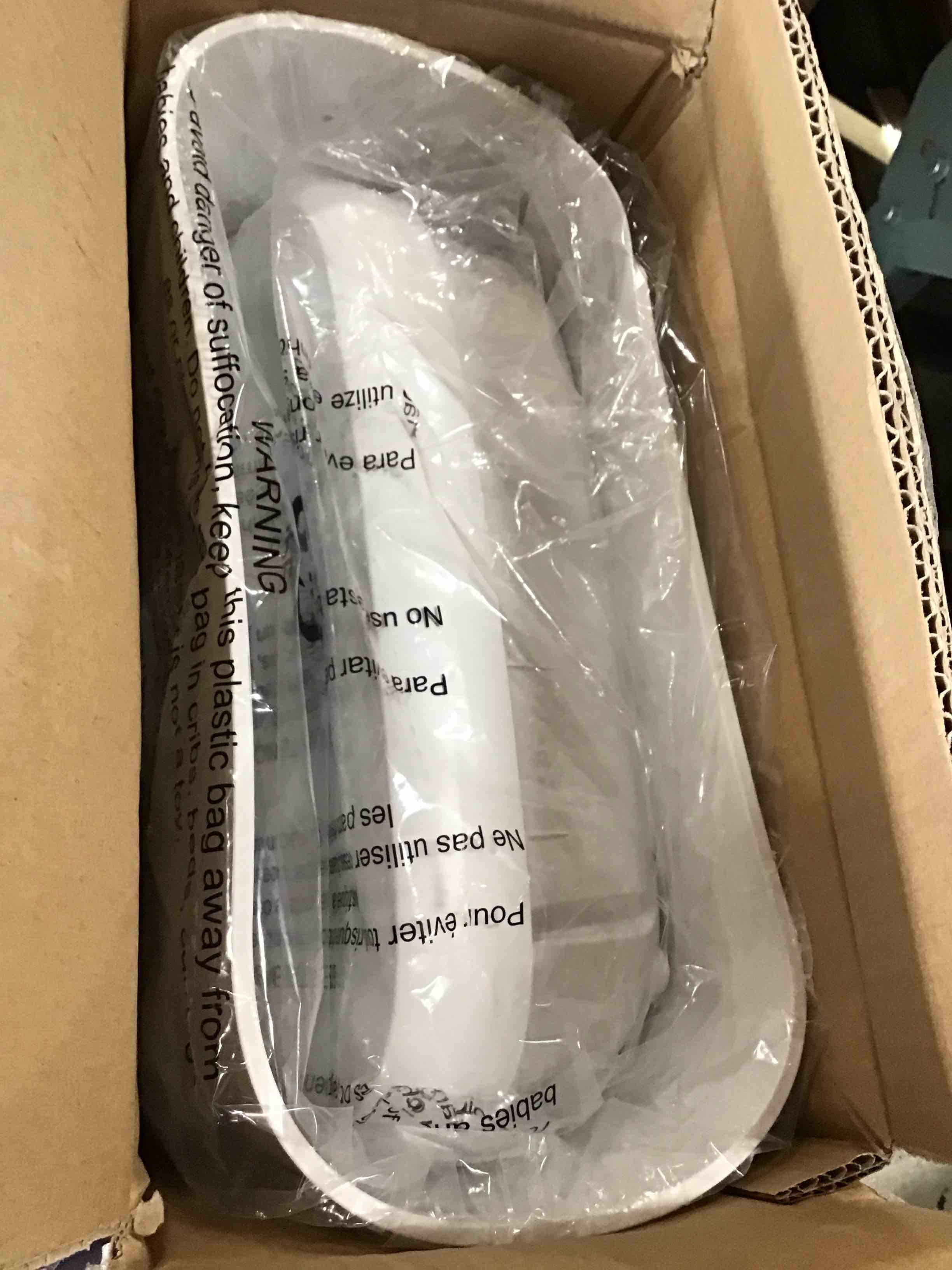 https://s3.amazonaws.com/lotting-images-prod/bidfta/GRA0051870_1724155329928.jpeg