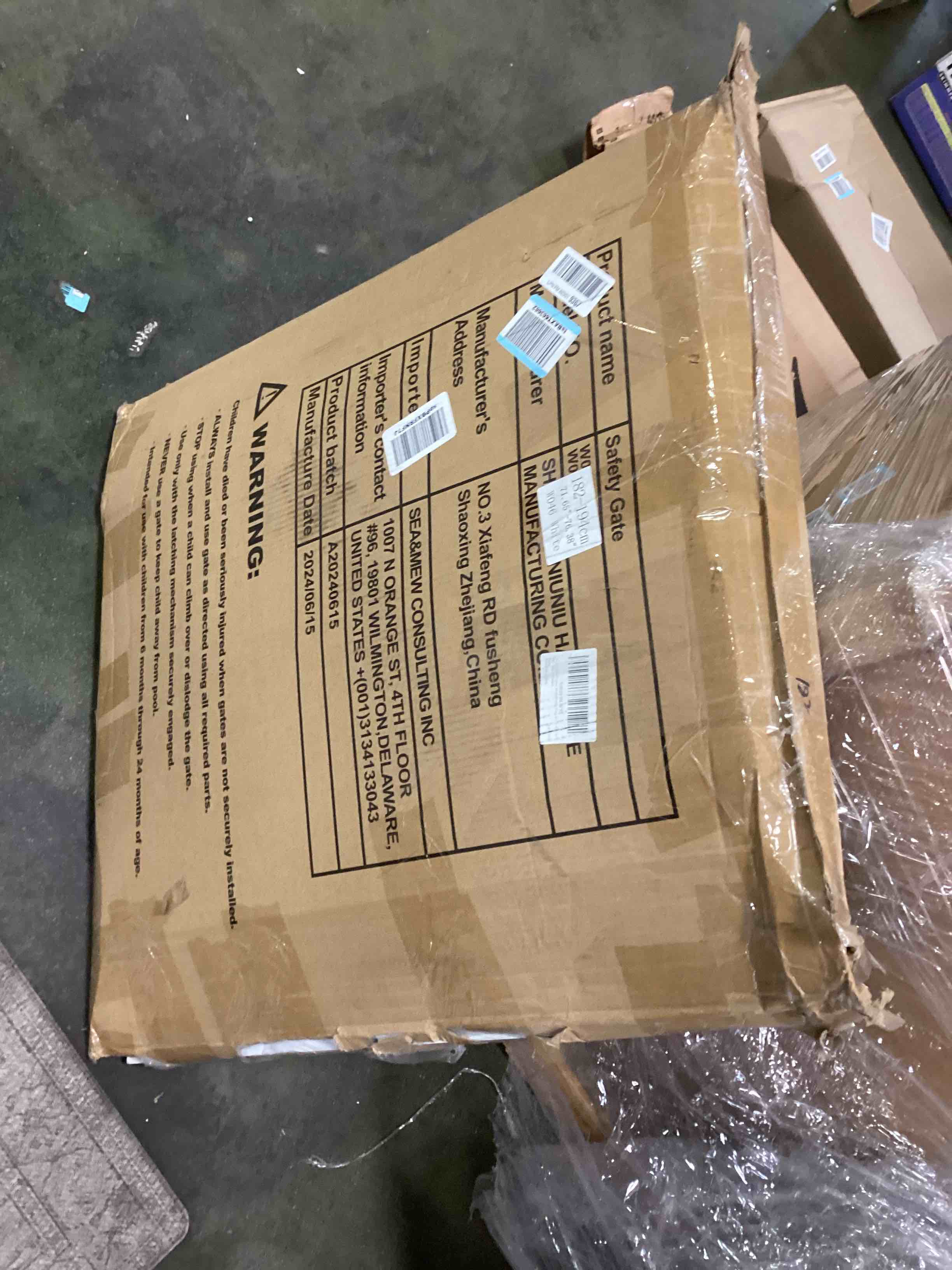 https://s3.amazonaws.com/lotting-images-prod/bidfta/GRA0052390_1725025364942.jpeg