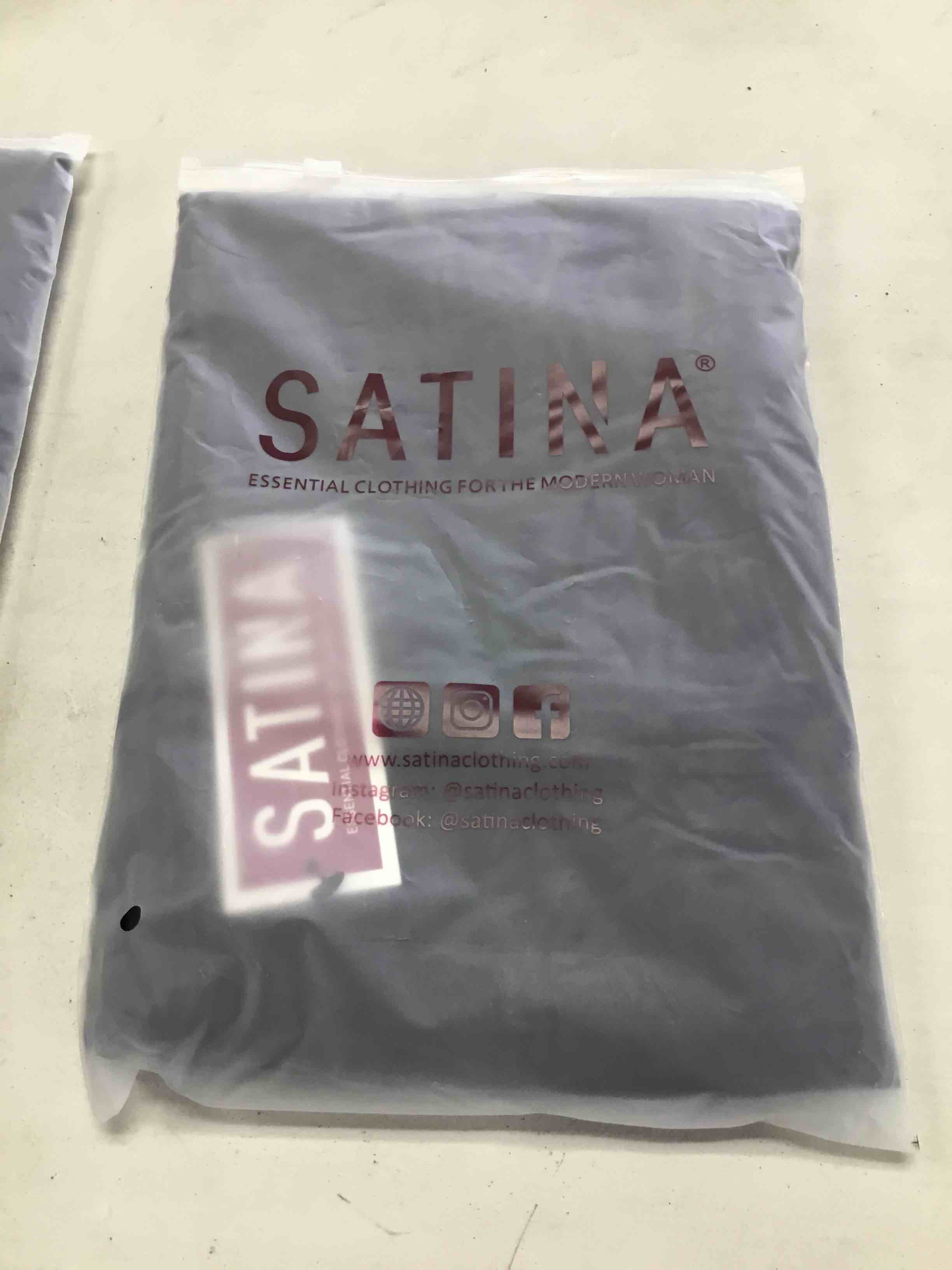 https://s3.amazonaws.com/lotting-images-prod/bidfta/GRA0055267_1724959020256.jpeg