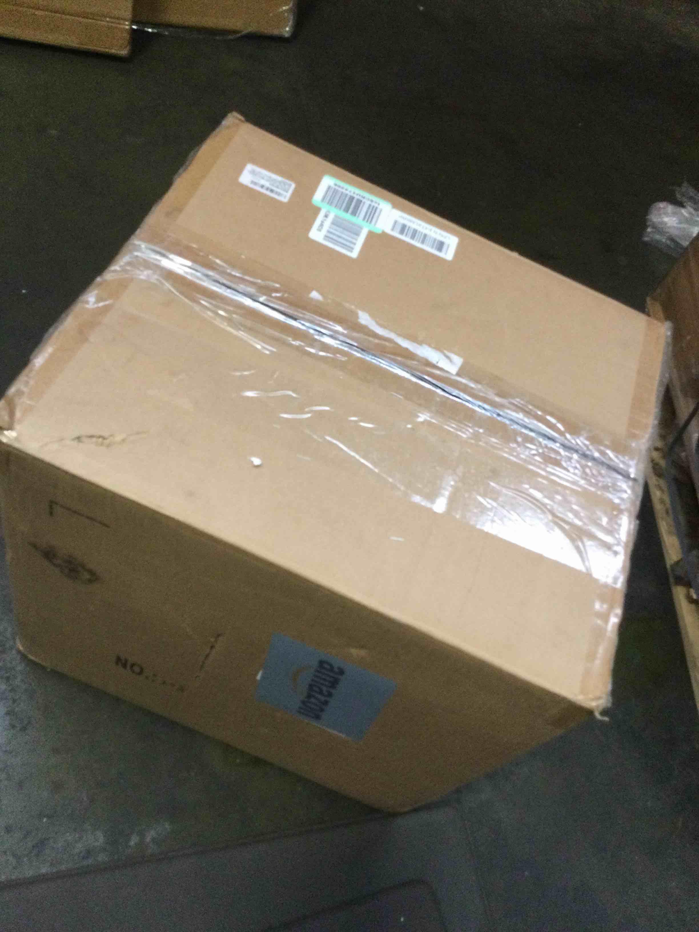 https://s3.amazonaws.com/lotting-images-prod/bidfta/GRA0056182_1727377392960.jpeg