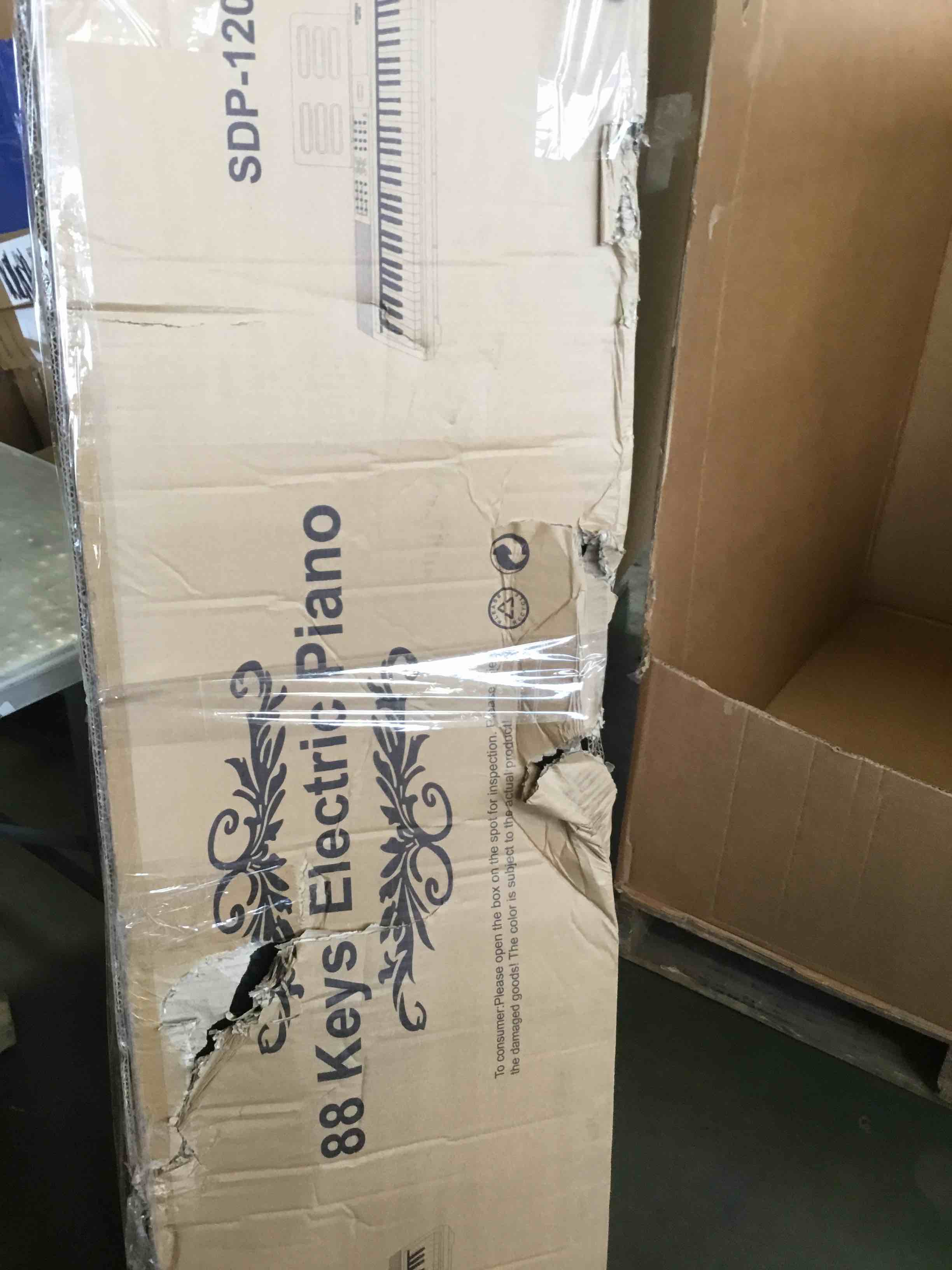 https://s3.amazonaws.com/lotting-images-prod/bidfta/GRA0057682_1725561285709.jpeg