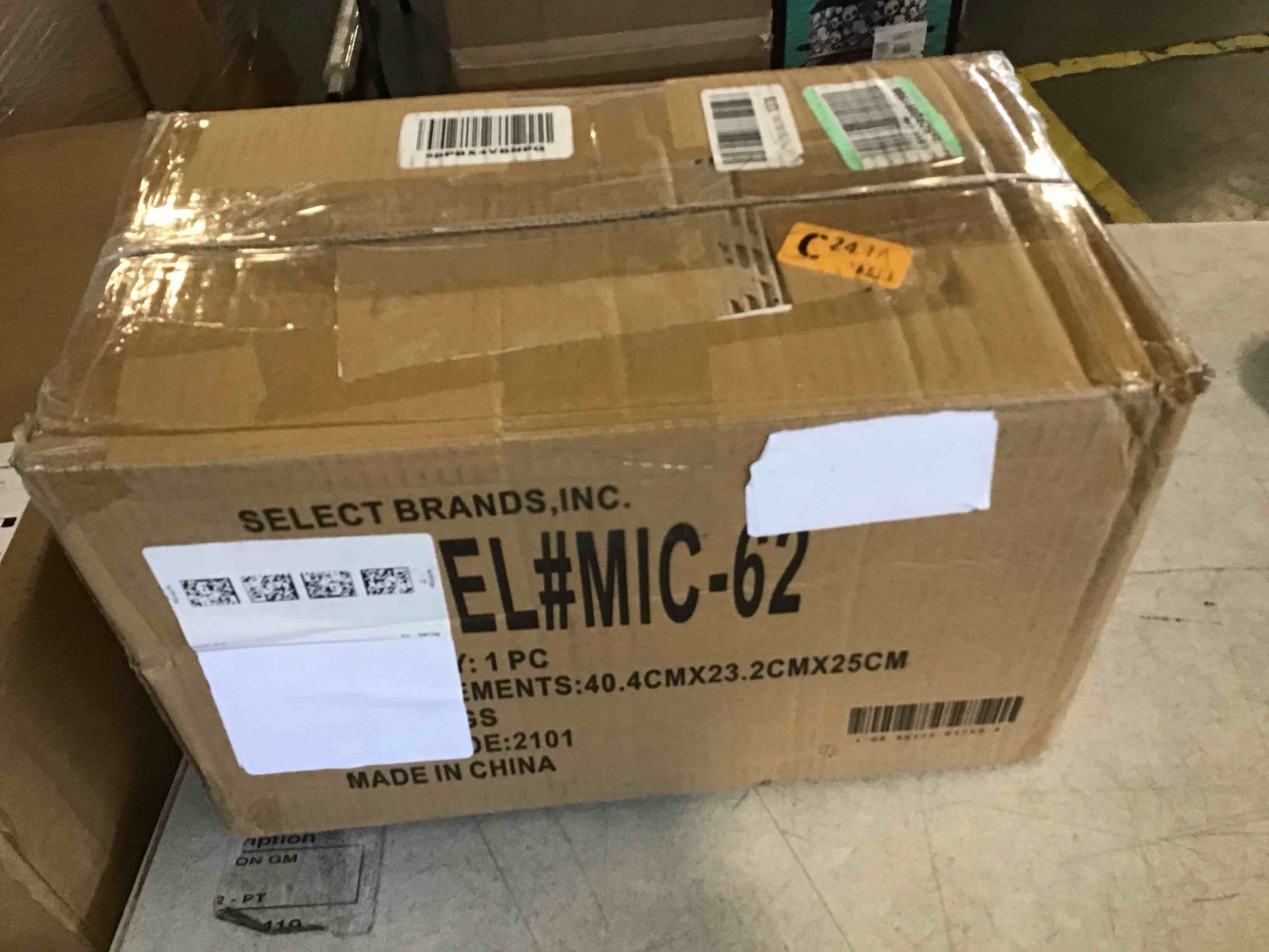 https://s3.amazonaws.com/lotting-images-prod/bidfta/GRA0059276_1729702971531.jpeg