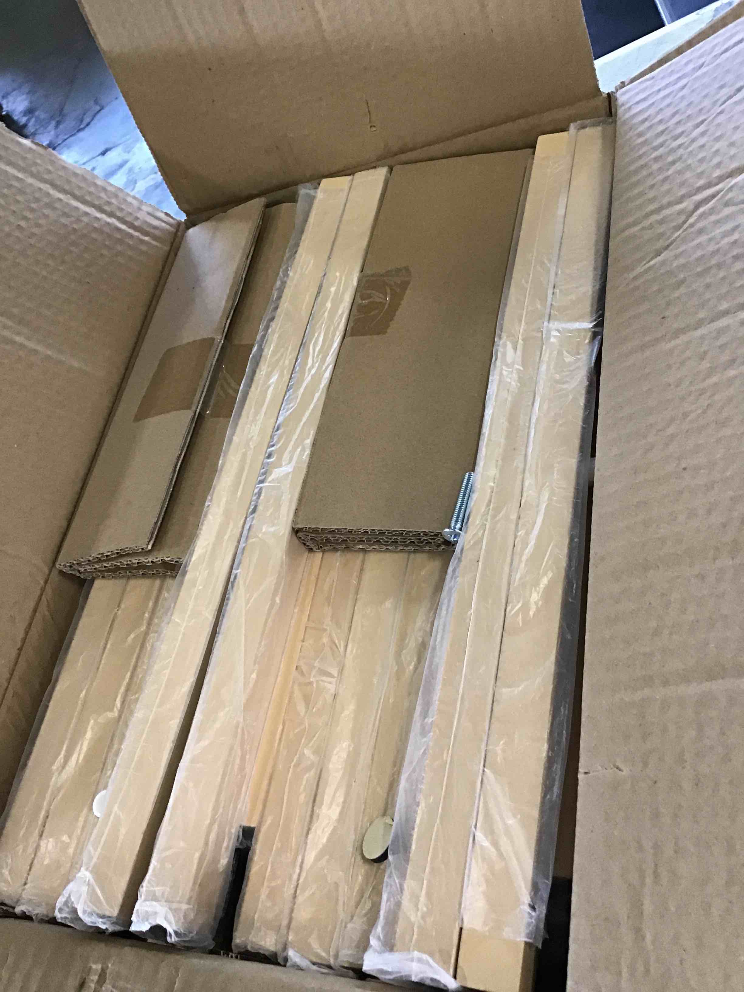 https://s3.amazonaws.com/lotting-images-prod/bidfta/GRA0063867_1724871540192.jpeg