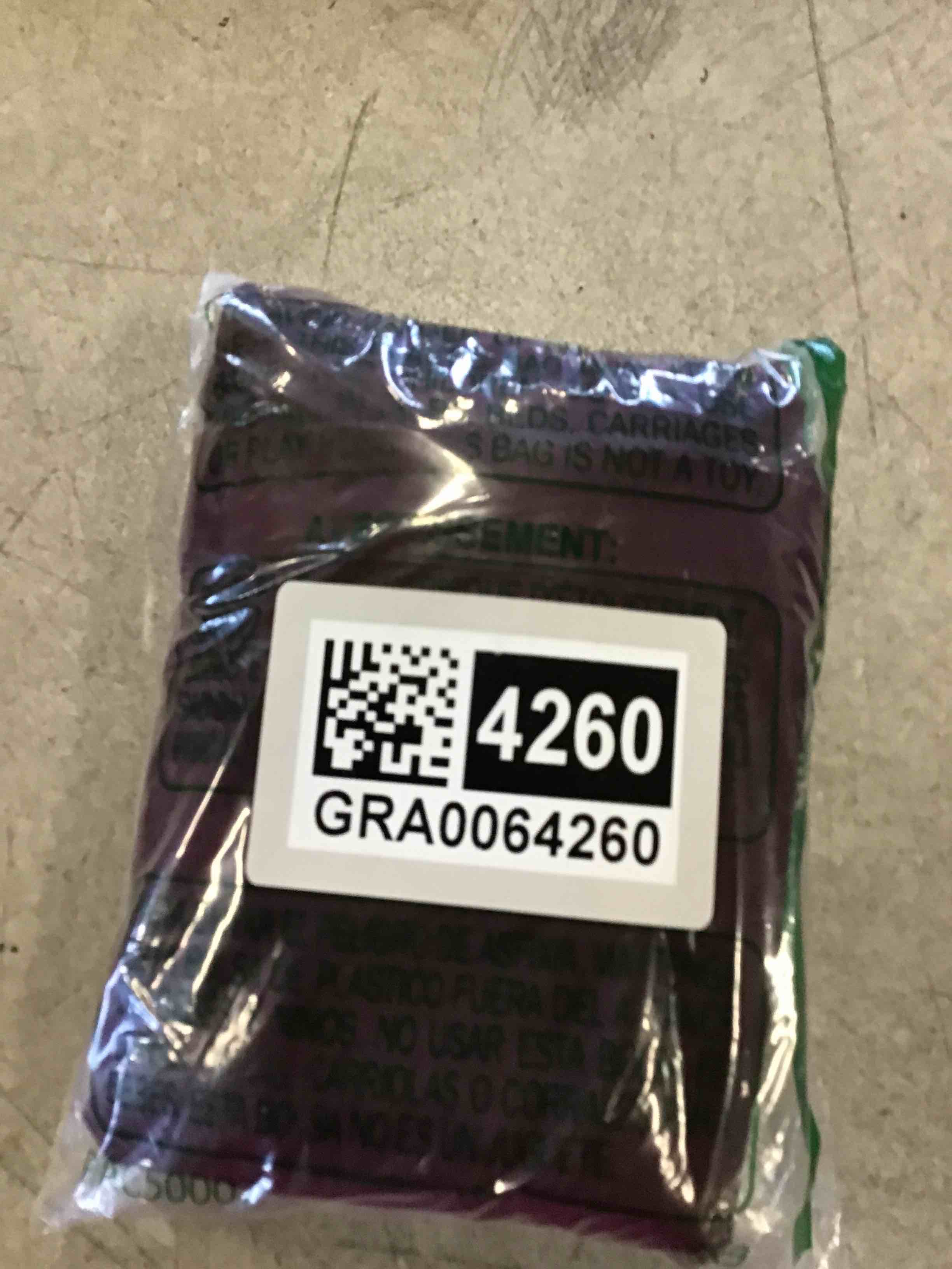 https://s3.amazonaws.com/lotting-images-prod/bidfta/GRA0064260_1725556434294.jpeg