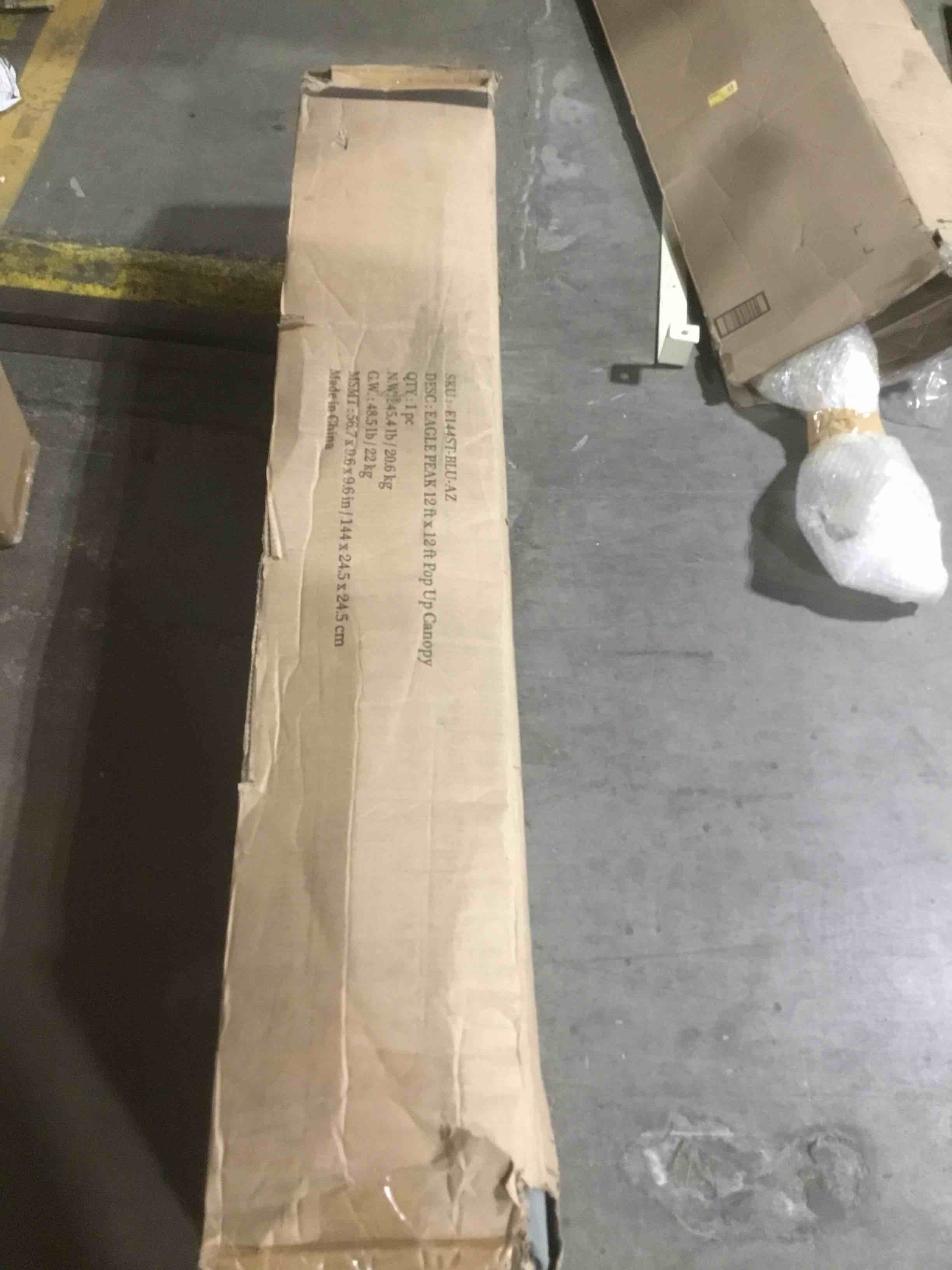 https://s3.amazonaws.com/lotting-images-prod/bidfta/GRA0066040_1726599465099.jpeg