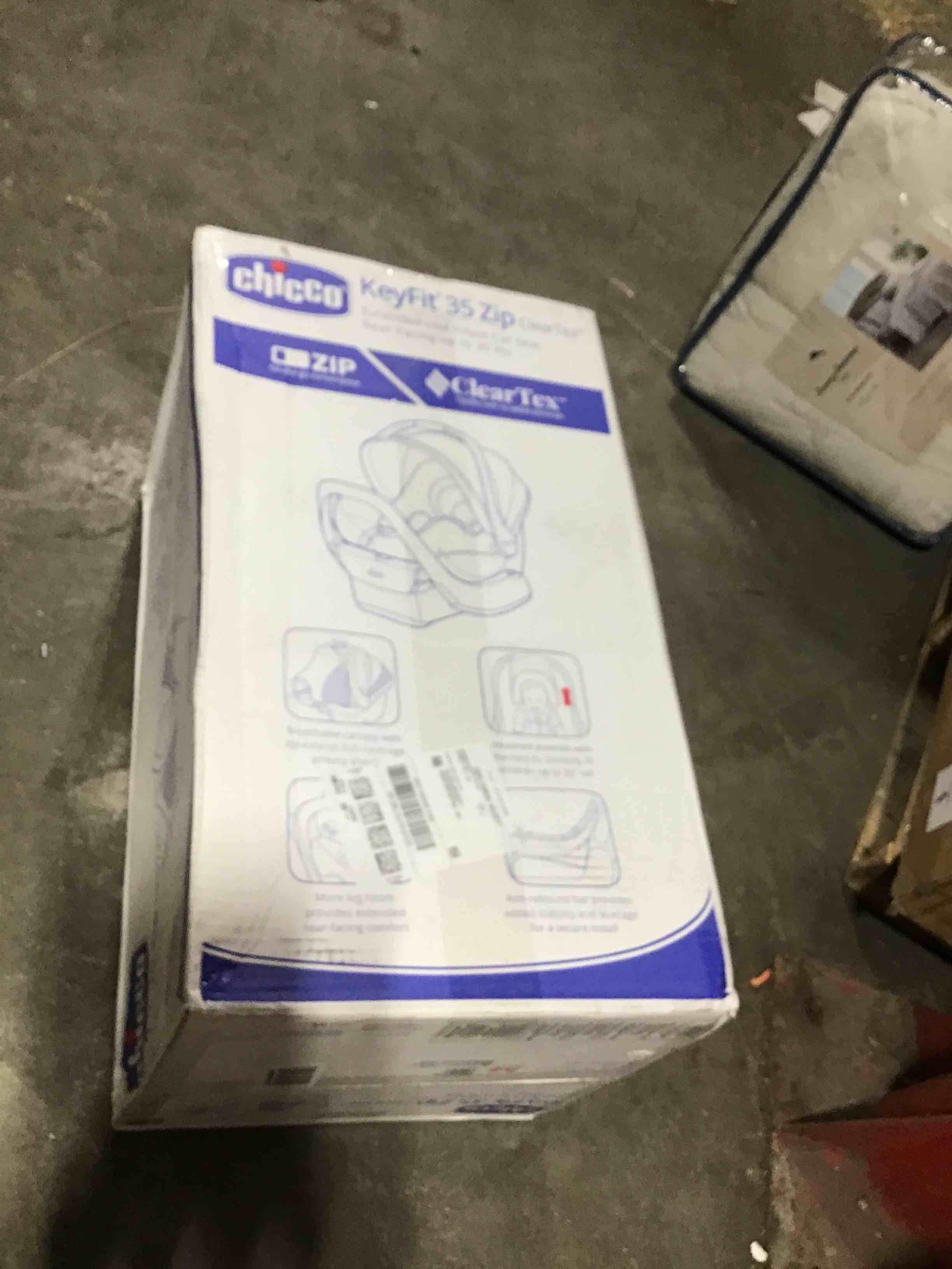 Chicco KeyFit 35 Zip ClearTex Infant Car Seat Obsidian Black