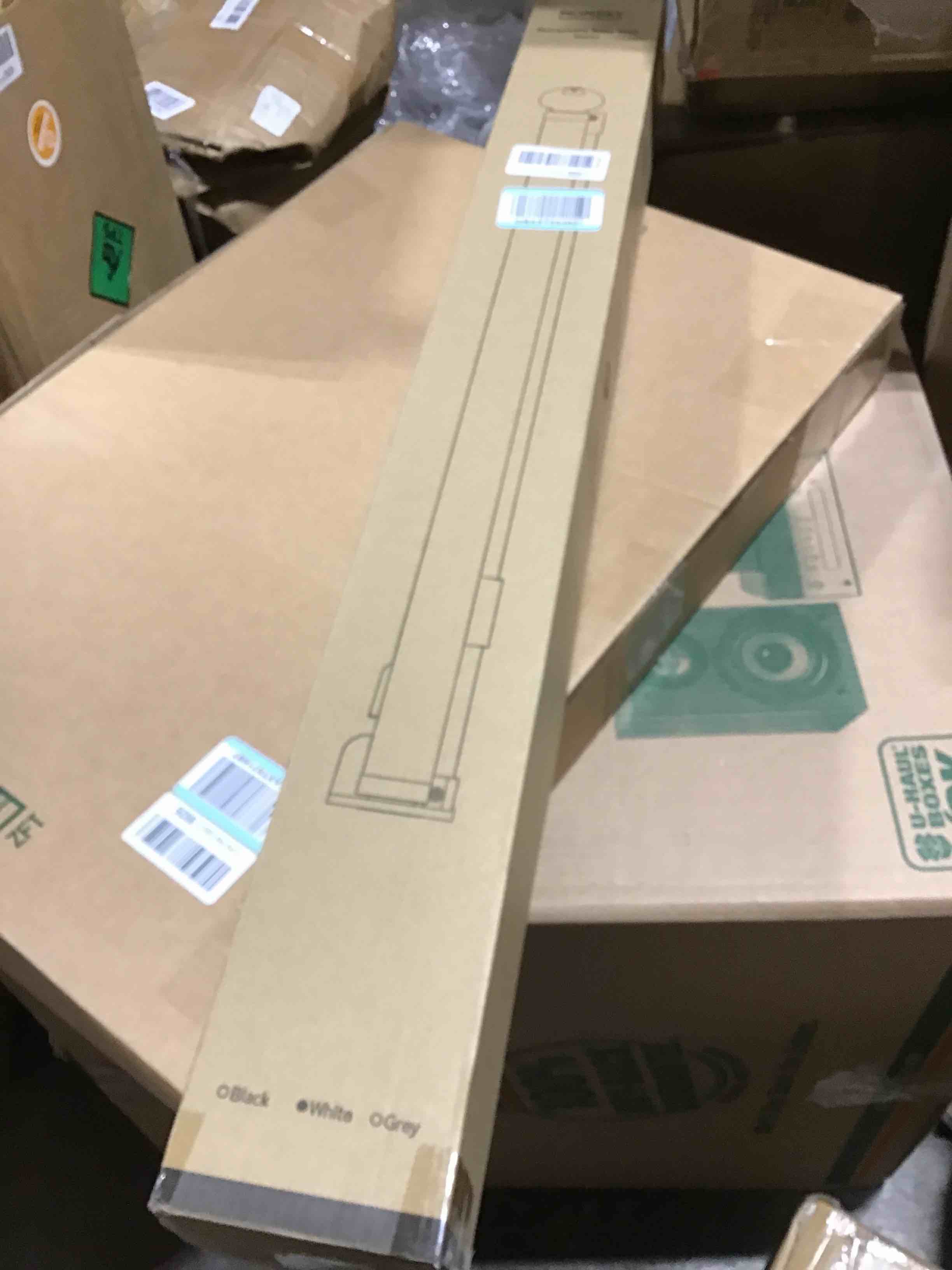 https://s3.amazonaws.com/lotting-images-prod/bidfta/GRA0071751_1725117322964.jpeg