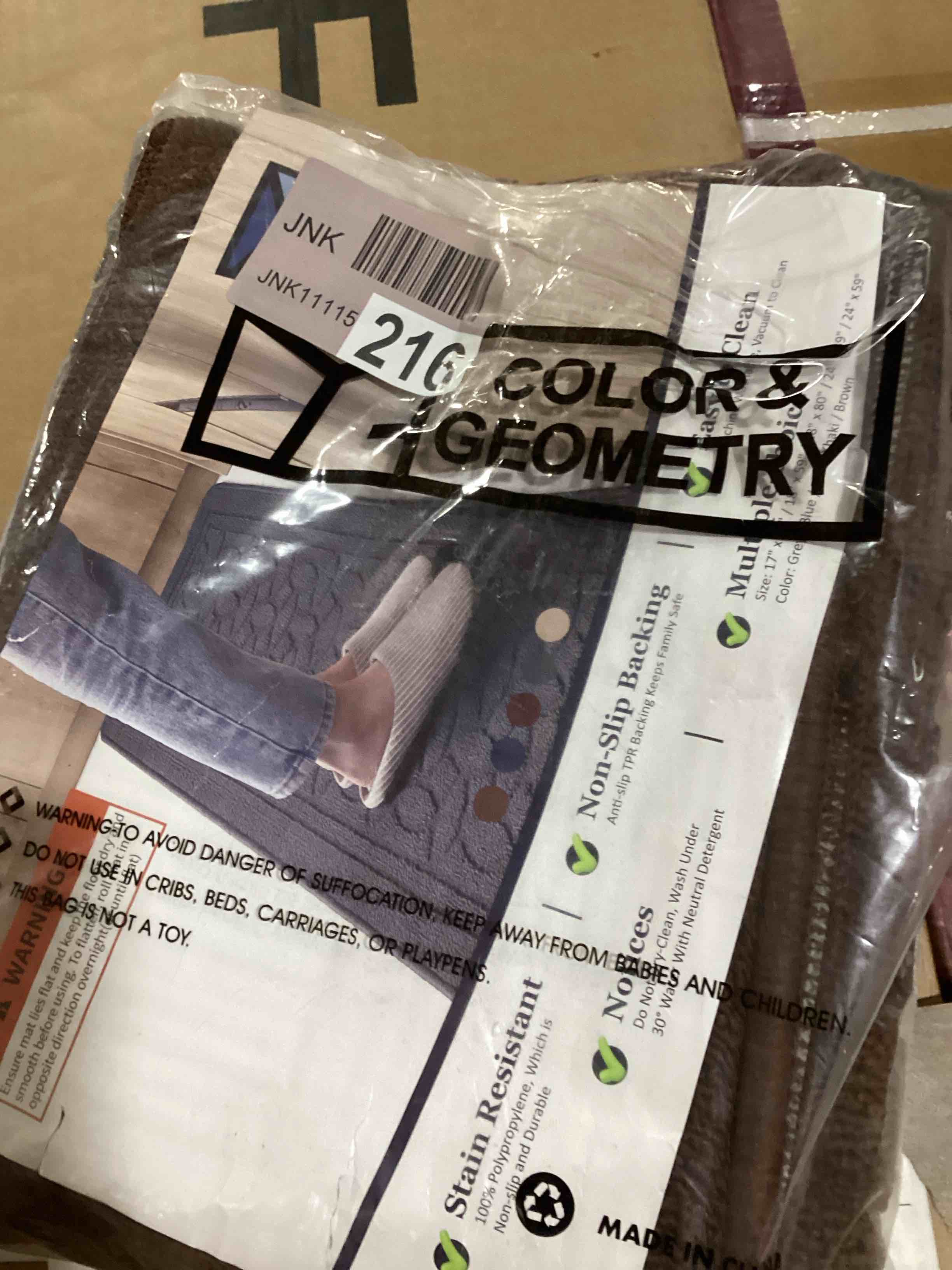 https://s3.amazonaws.com/lotting-images-prod/bidfta/GRA0072072_1733253915454.jpeg