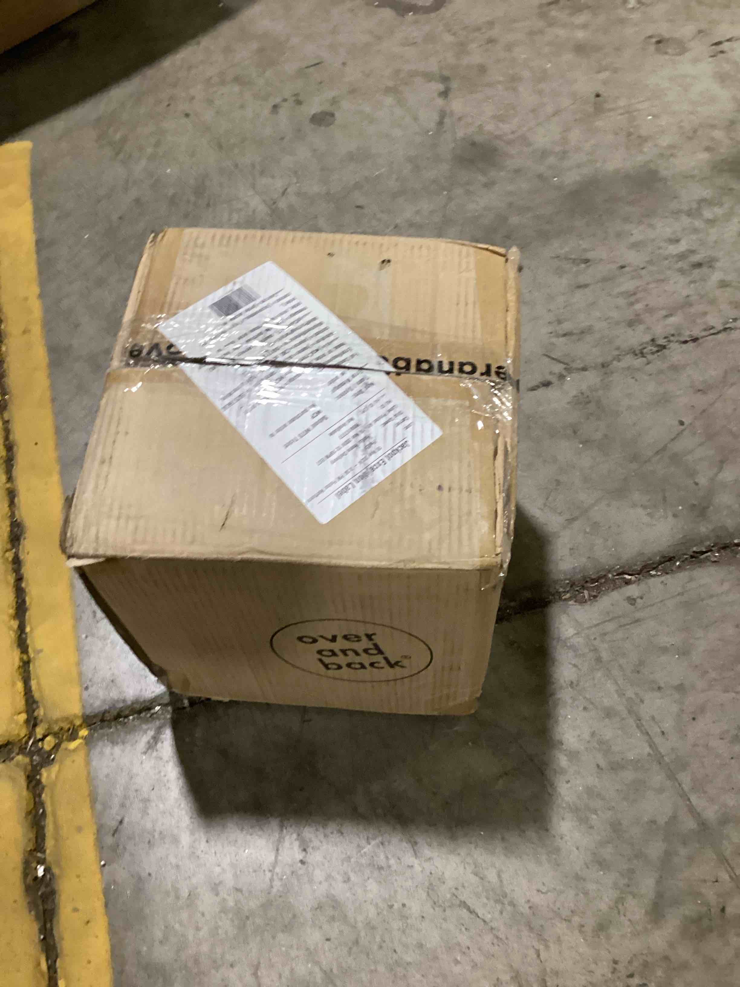 https://s3.amazonaws.com/lotting-images-prod/bidfta/GRA0072331_1732902750620.jpeg