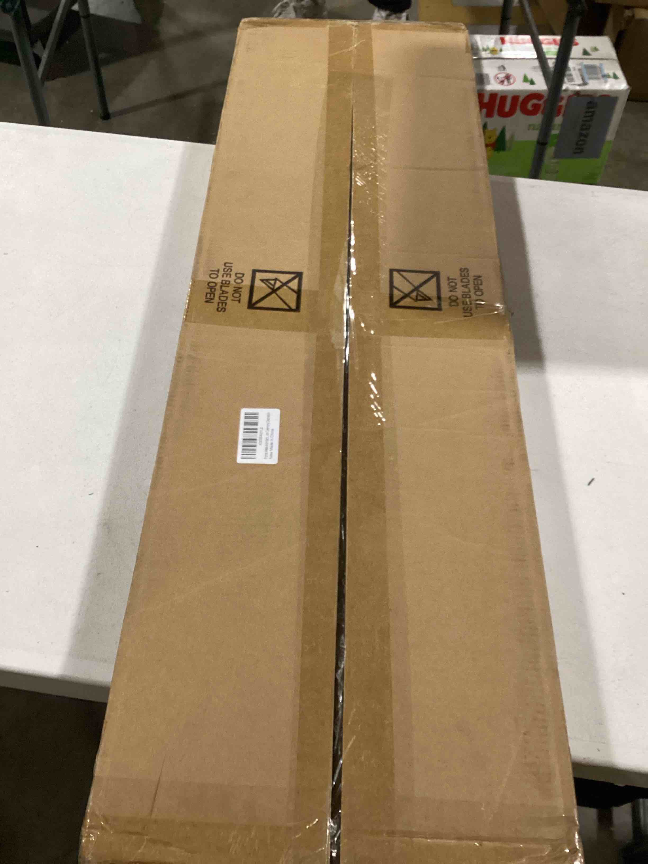 https://s3.amazonaws.com/lotting-images-prod/bidfta/GRA0072516_1732133536384.jpeg