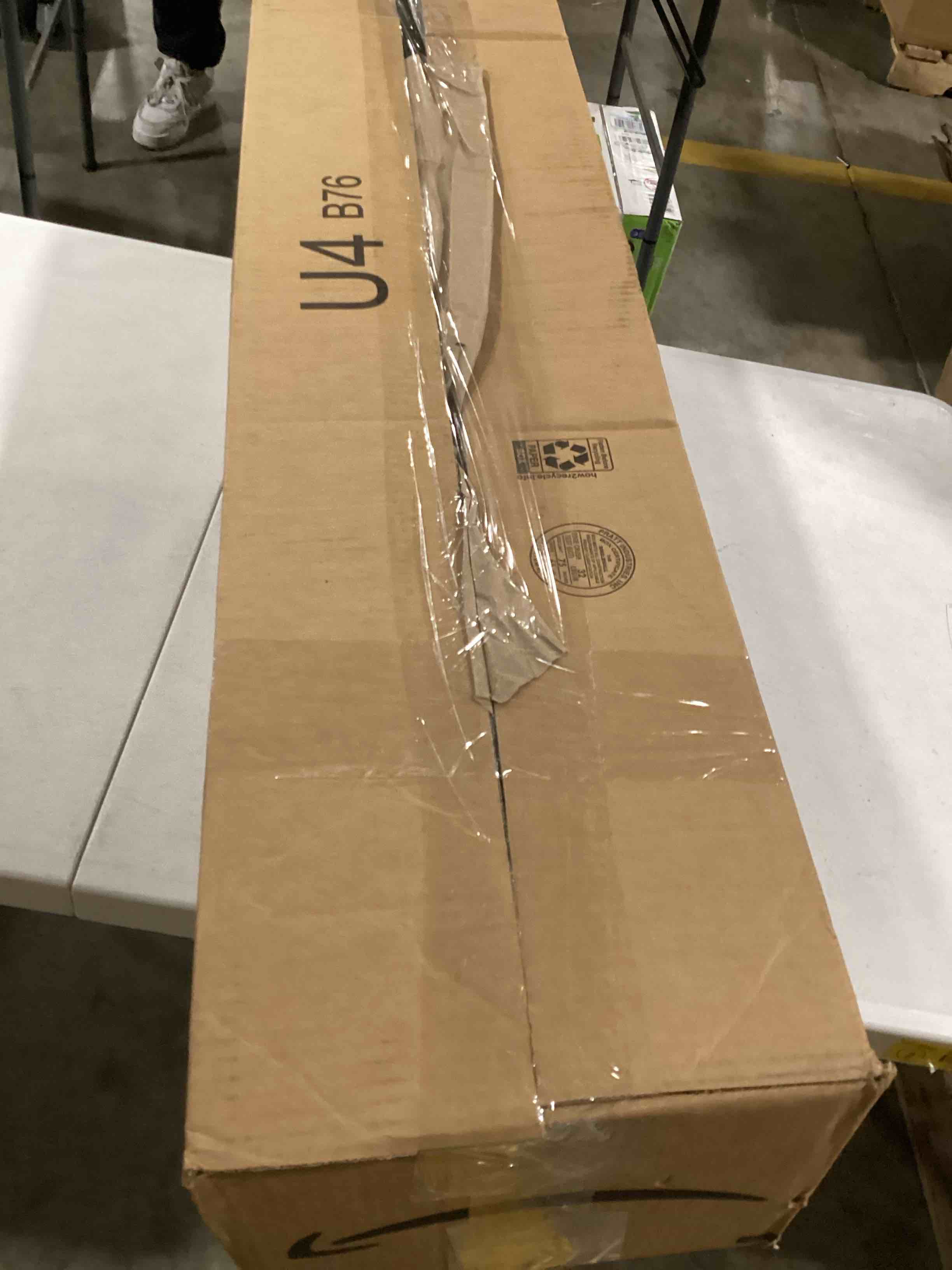 https://s3.amazonaws.com/lotting-images-prod/bidfta/GRA0072570_1732118881553.jpeg