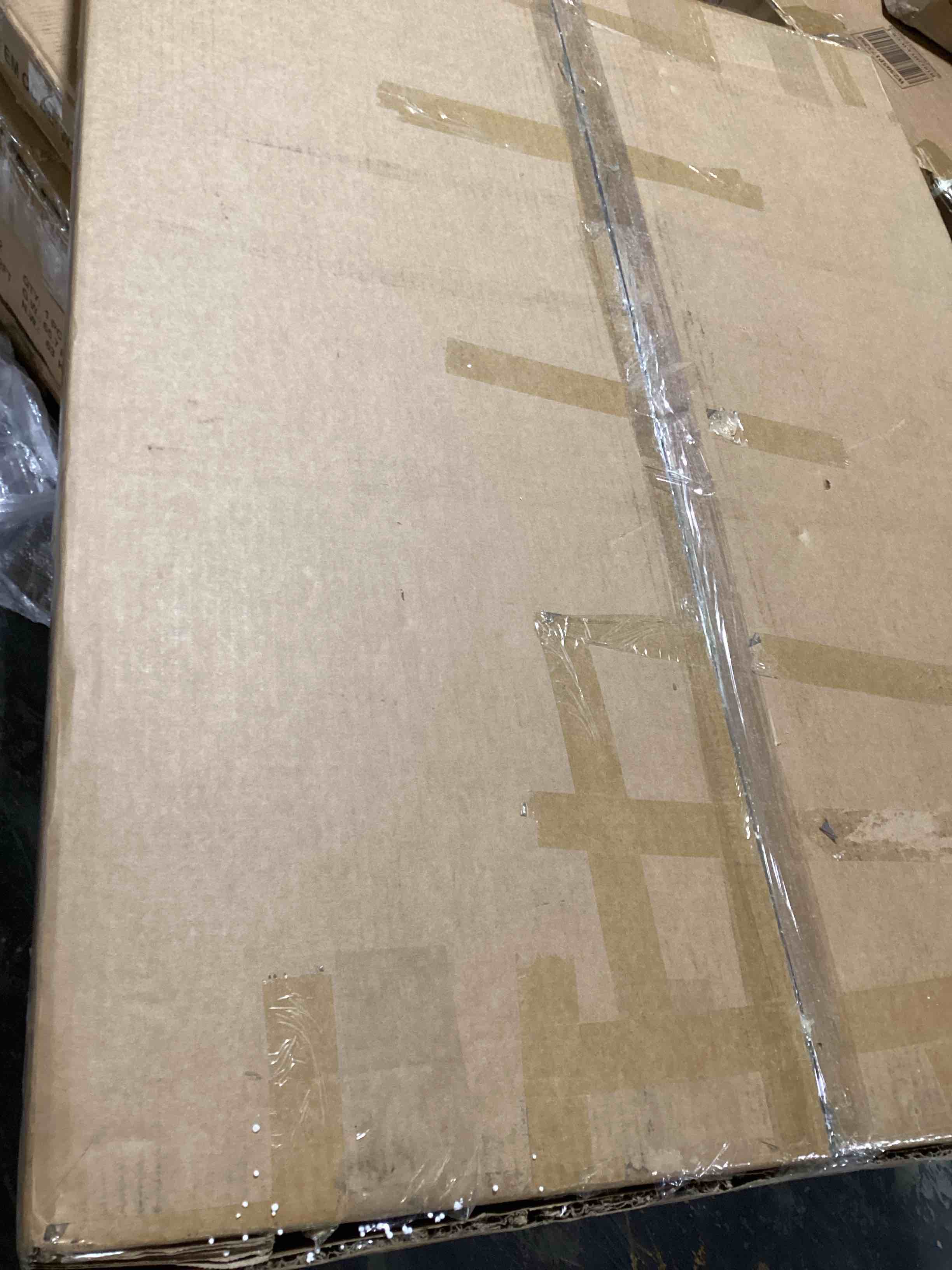 https://s3.amazonaws.com/lotting-images-prod/bidfta/GRA0072708_1731960203714.jpeg