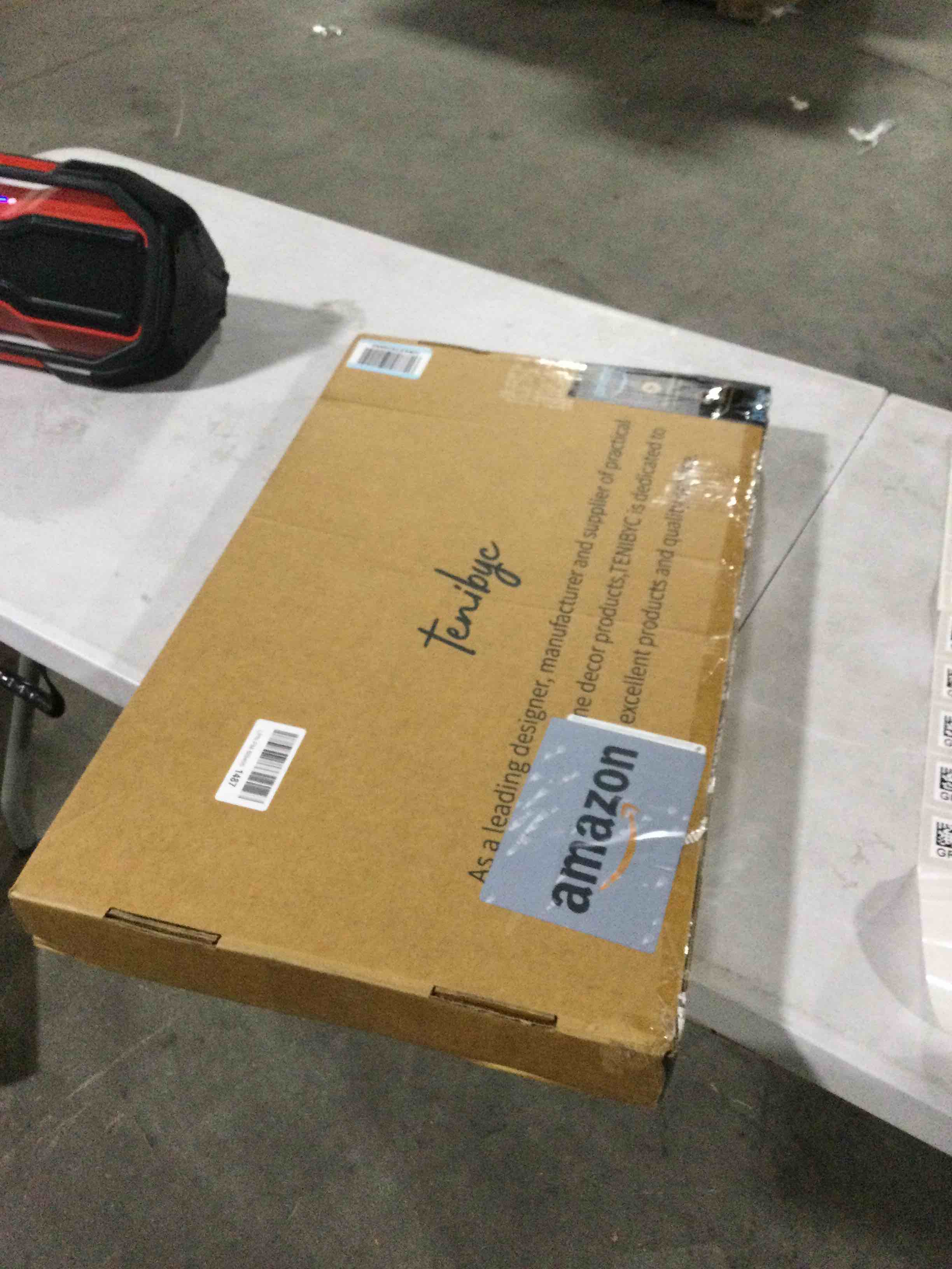 https://s3.amazonaws.com/lotting-images-prod/bidfta/GRA0073319_1731010451996.jpeg