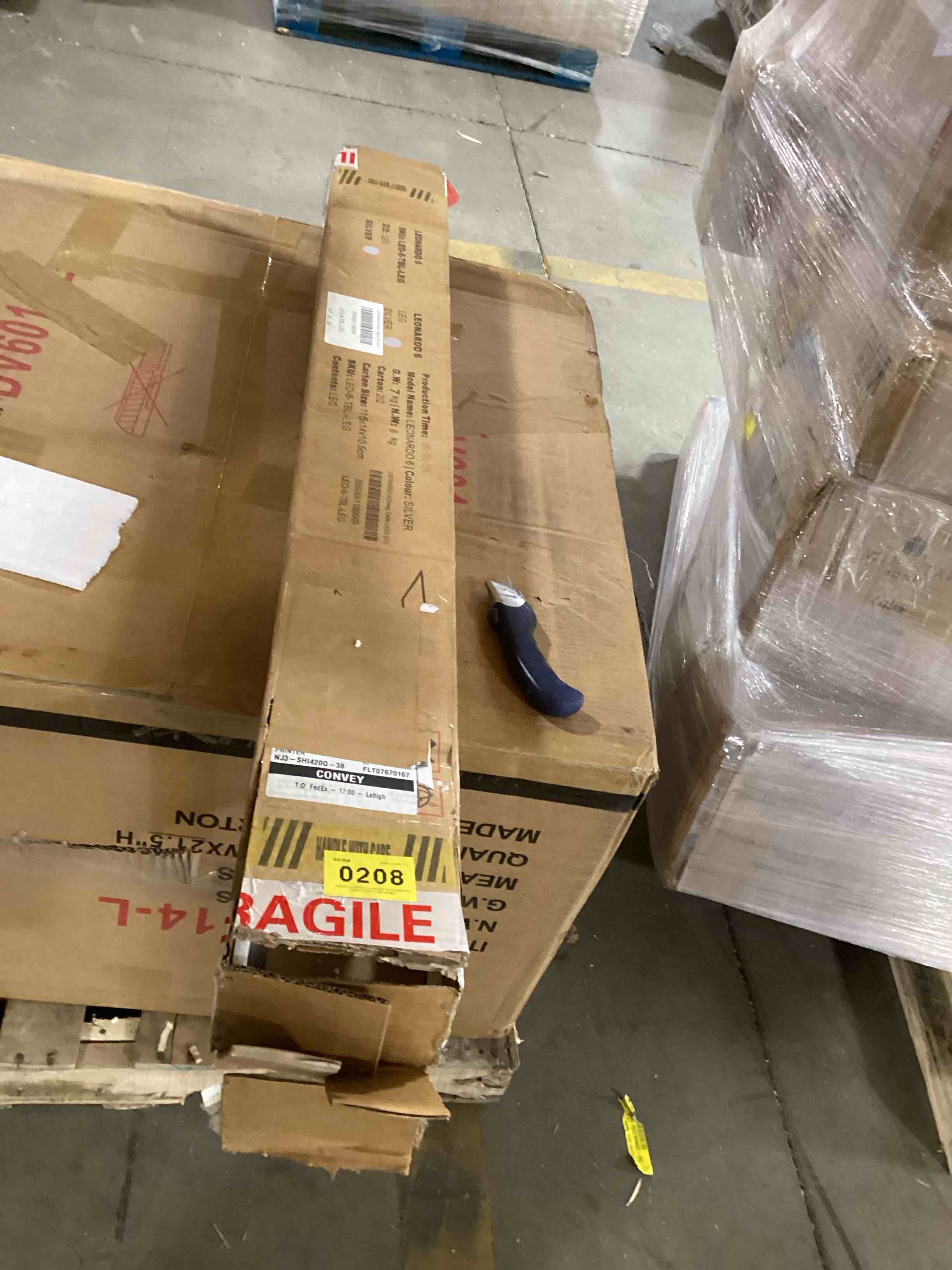 https://s3.amazonaws.com/lotting-images-prod/bidfta/GRA0074148_1734972647154.jpeg