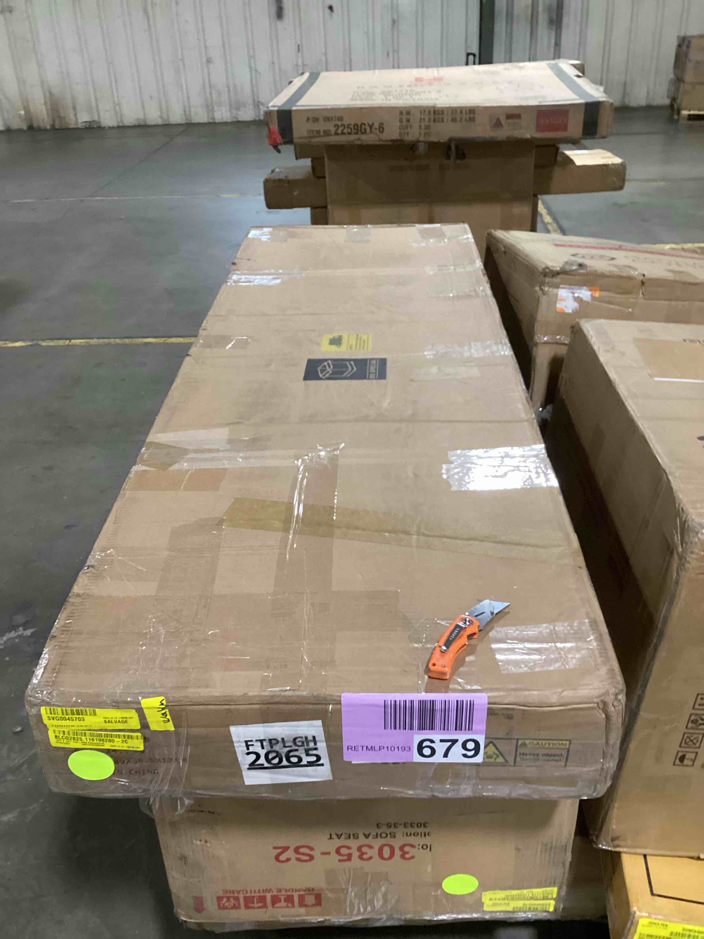 https://s3.amazonaws.com/lotting-images-prod/bidfta/GRA0074528_1734553982982.jpeg