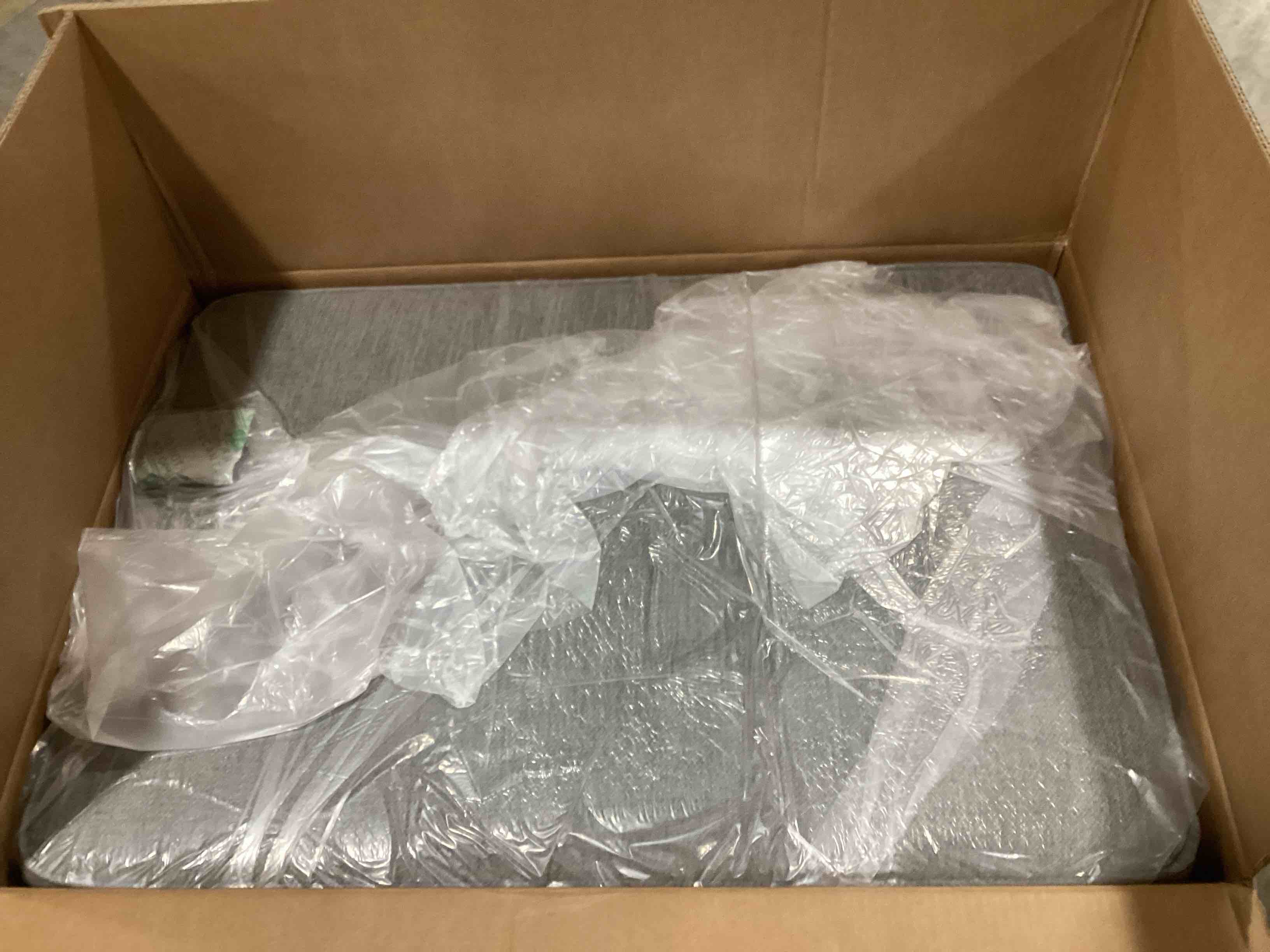 https://s3.amazonaws.com/lotting-images-prod/bidfta/GRA0075230_1734185150816.jpeg