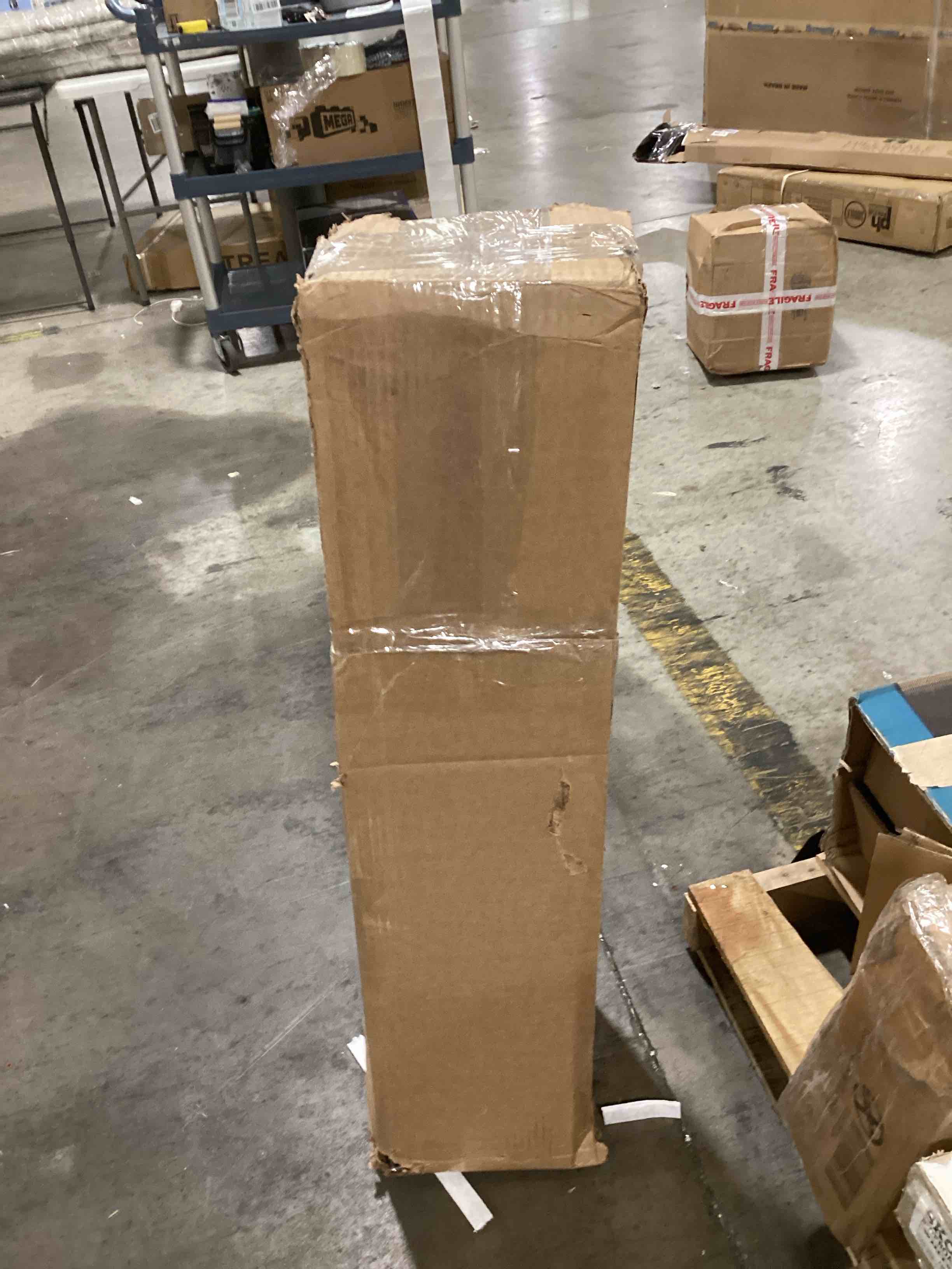 https://s3.amazonaws.com/lotting-images-prod/bidfta/GRA0075267_1734122665160.jpeg