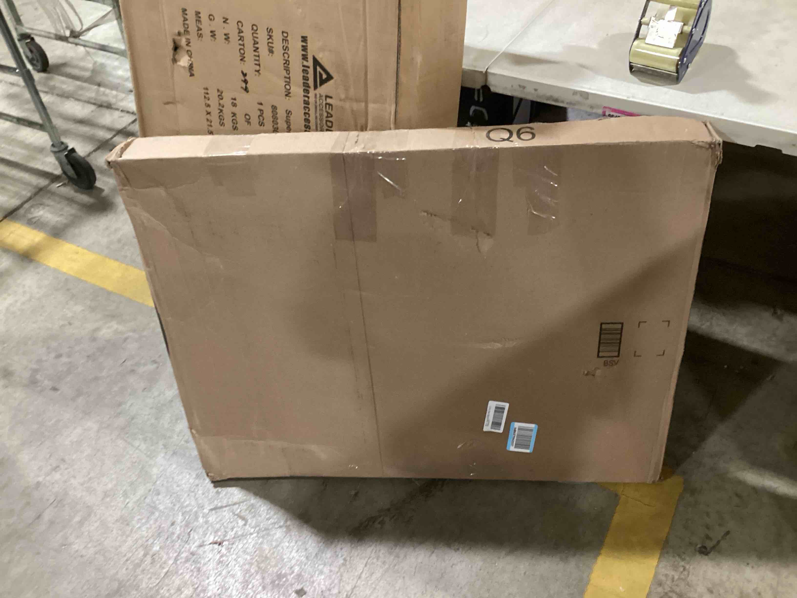https://s3.amazonaws.com/lotting-images-prod/bidfta/GRA0075422_1734104583035.jpeg