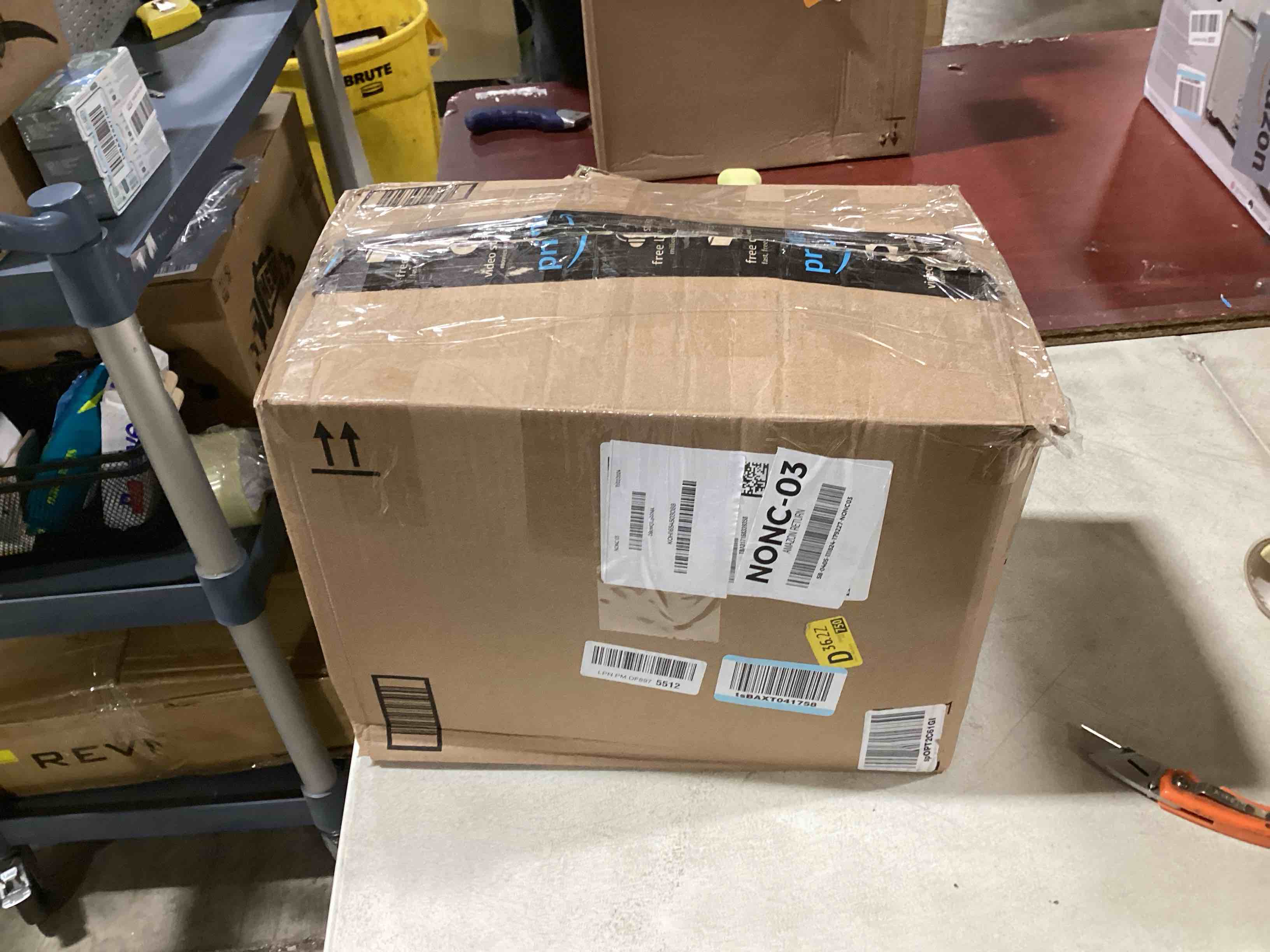 https://s3.amazonaws.com/lotting-images-prod/bidfta/GRA0075514_1734097228649.jpeg