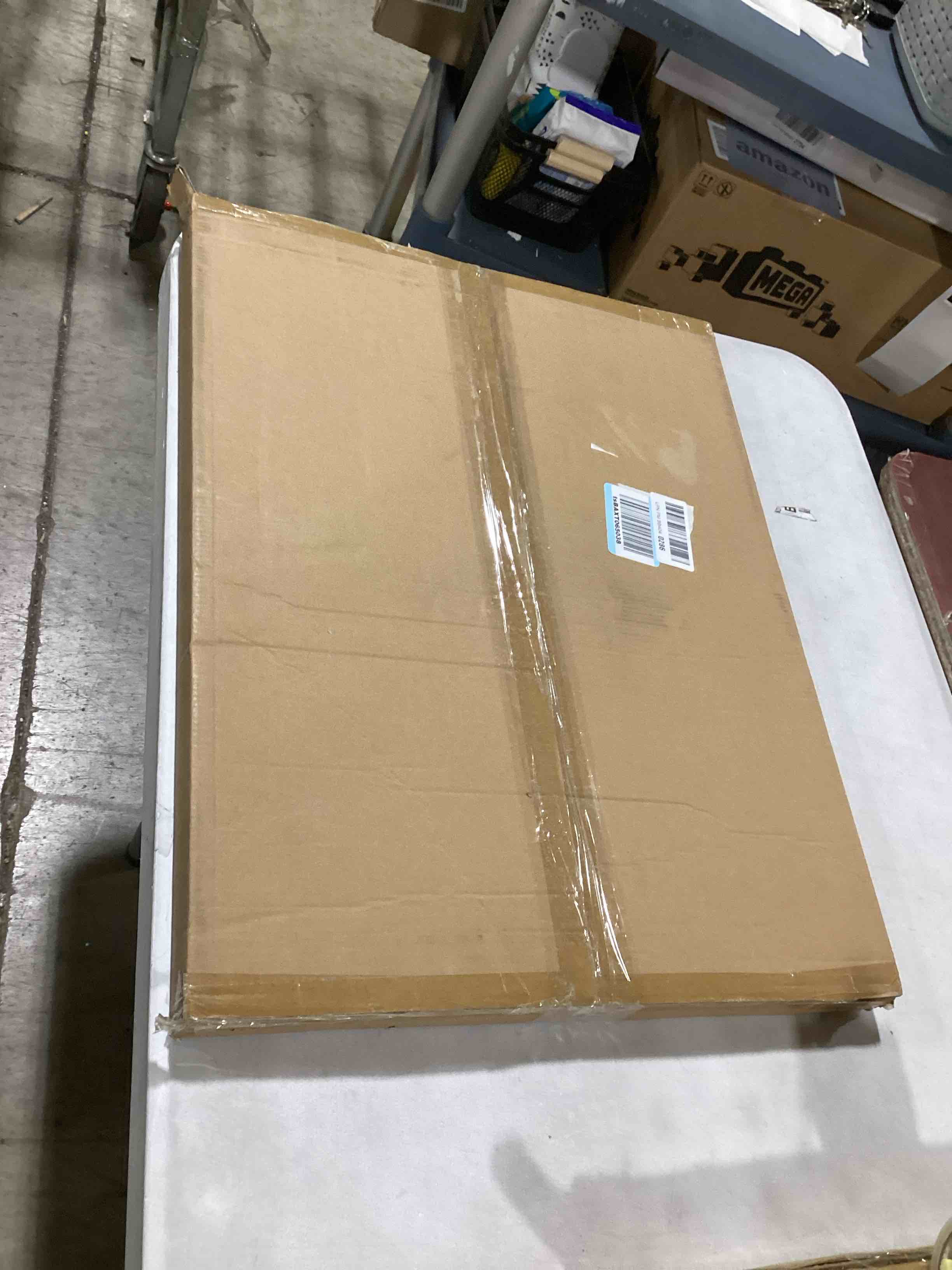 https://s3.amazonaws.com/lotting-images-prod/bidfta/GRA0075966_1733934051840.jpeg