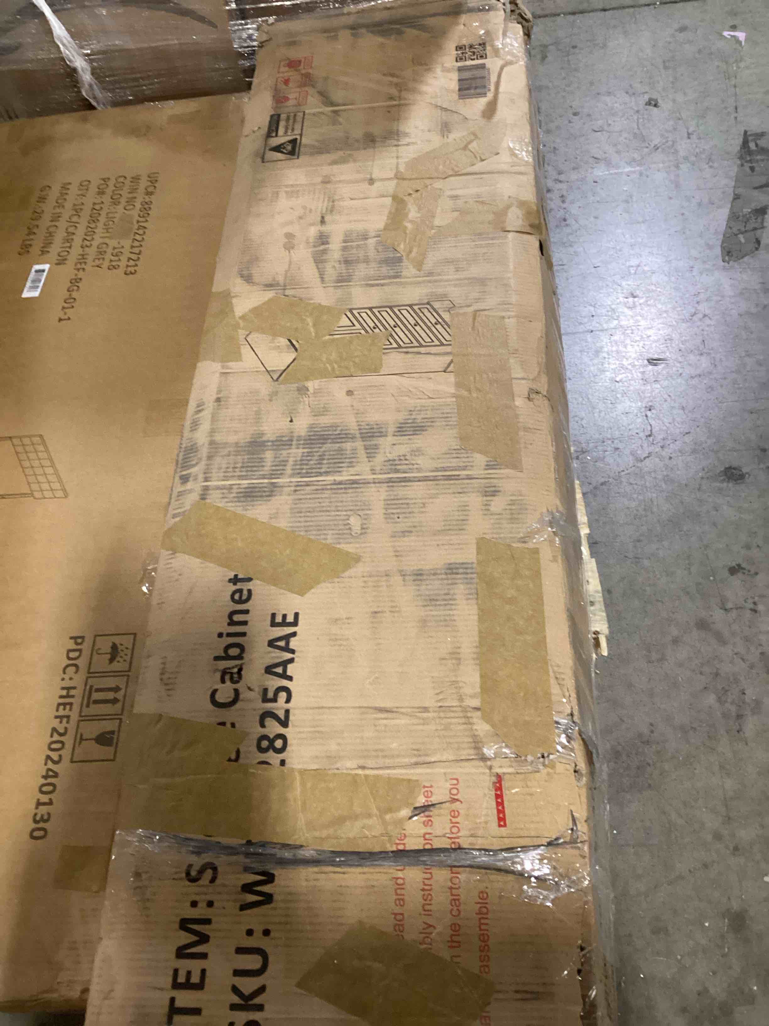 https://s3.amazonaws.com/lotting-images-prod/bidfta/GRA0076290_1734964943073.jpeg