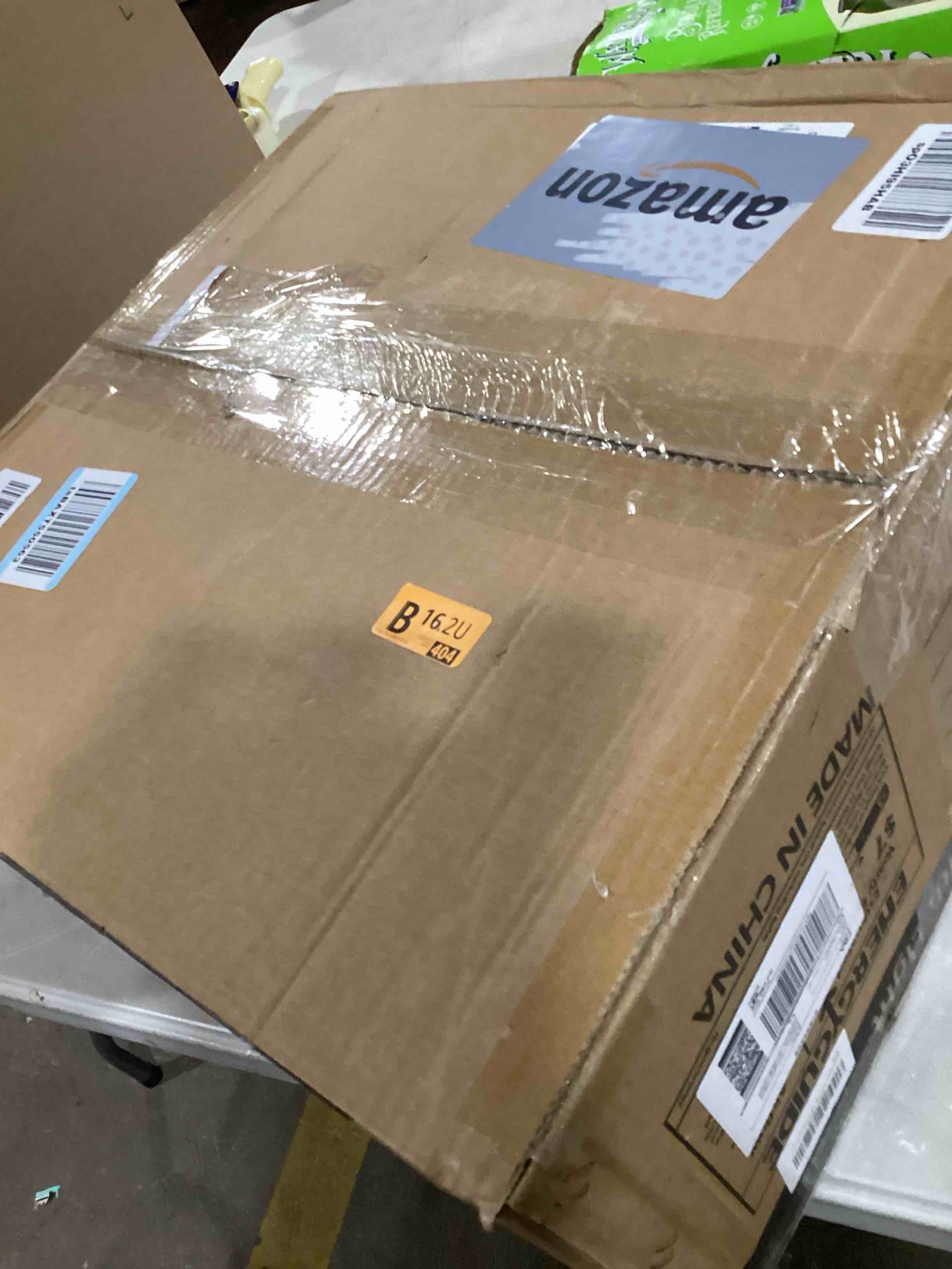 https://s3.amazonaws.com/lotting-images-prod/bidfta/GRA0077239_1733920673262.jpeg