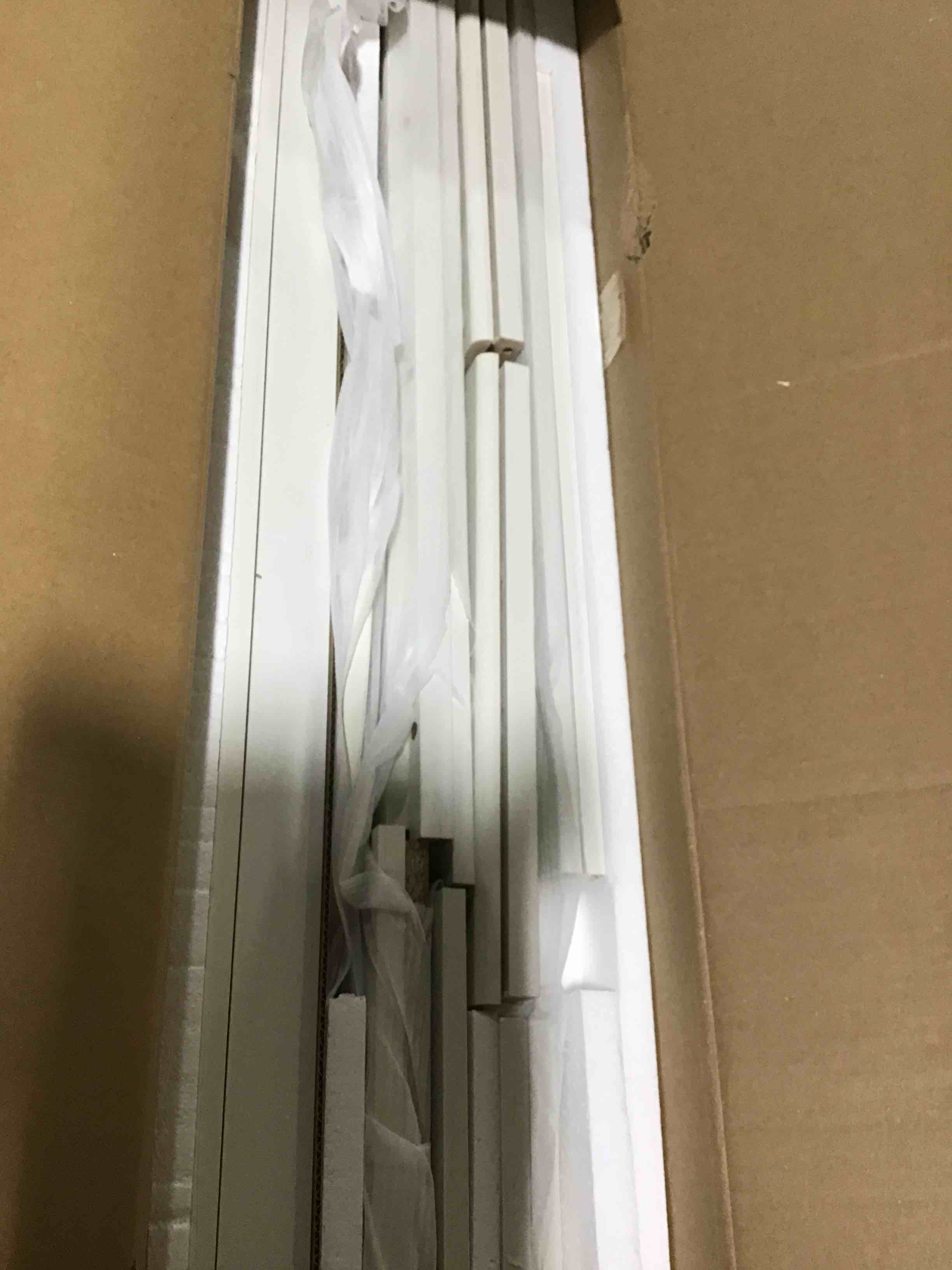https://s3.amazonaws.com/lotting-images-prod/bidfta/GRA0077284_1733860343670.jpeg