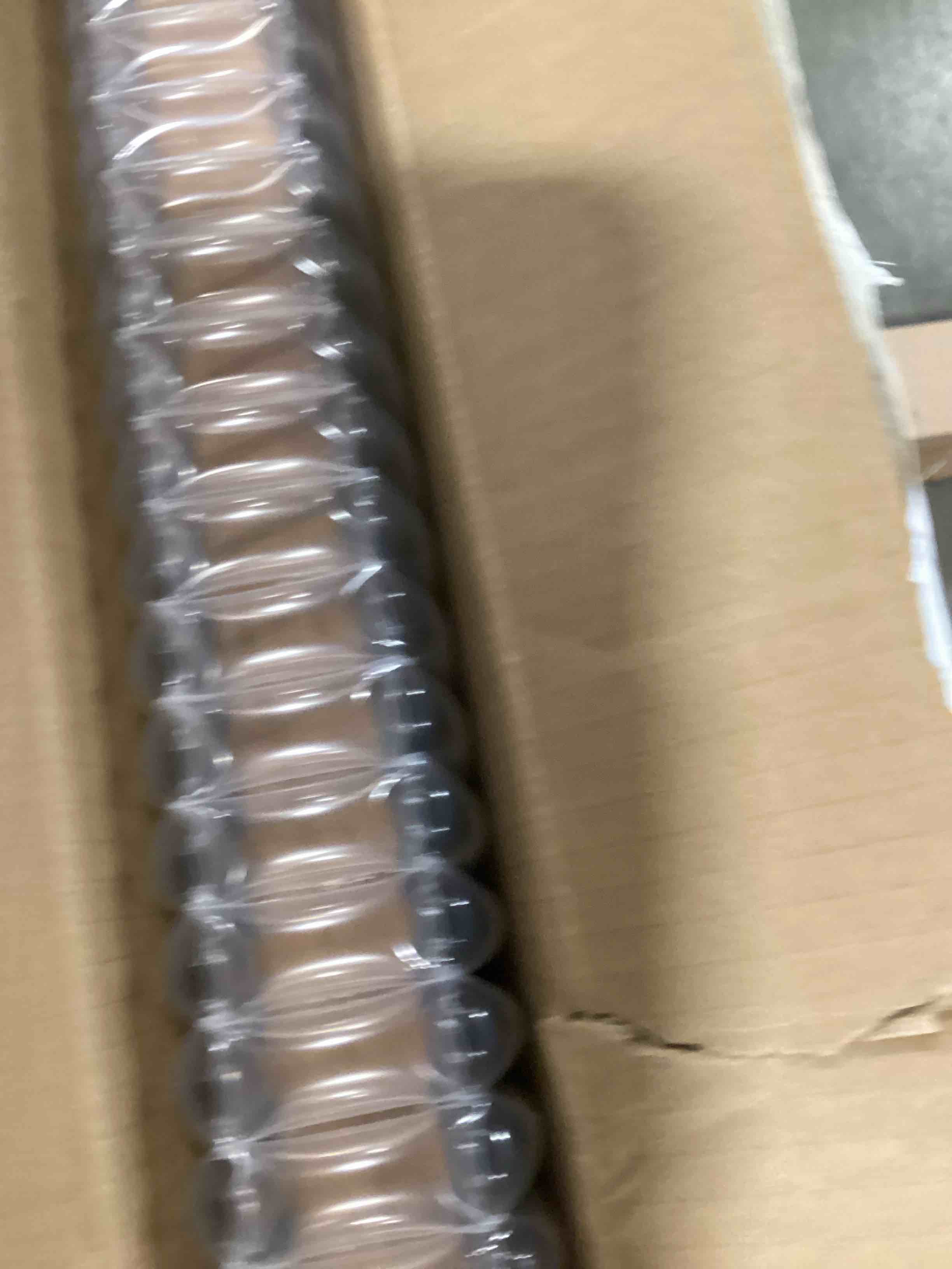 https://s3.amazonaws.com/lotting-images-prod/bidfta/GRA0077329_1733848262818.jpeg