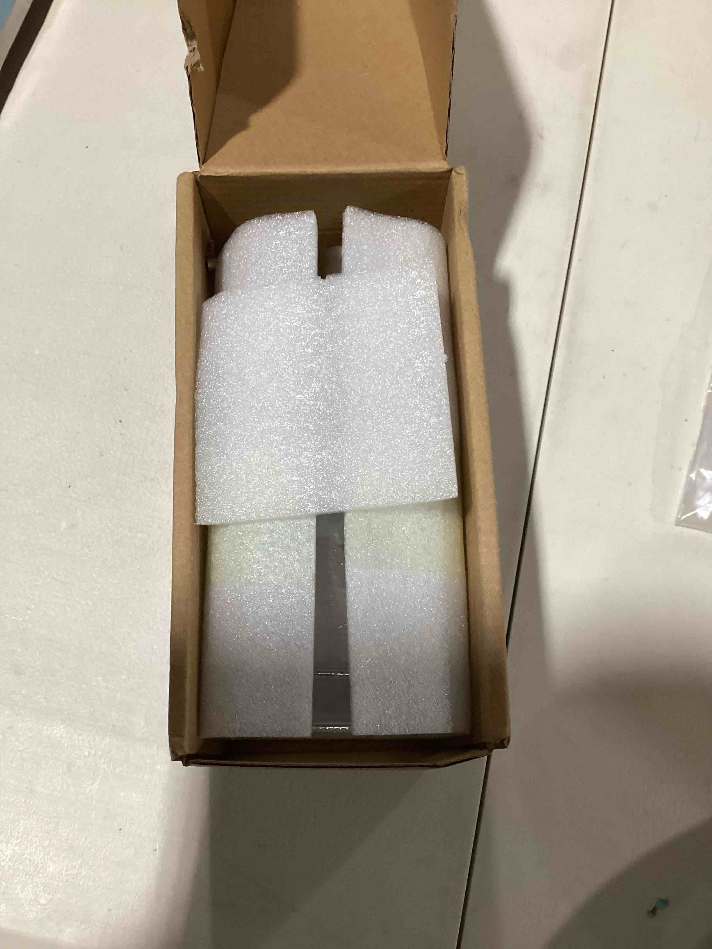 https://s3.amazonaws.com/lotting-images-prod/bidfta/GRA0078625_1733236590434.jpeg