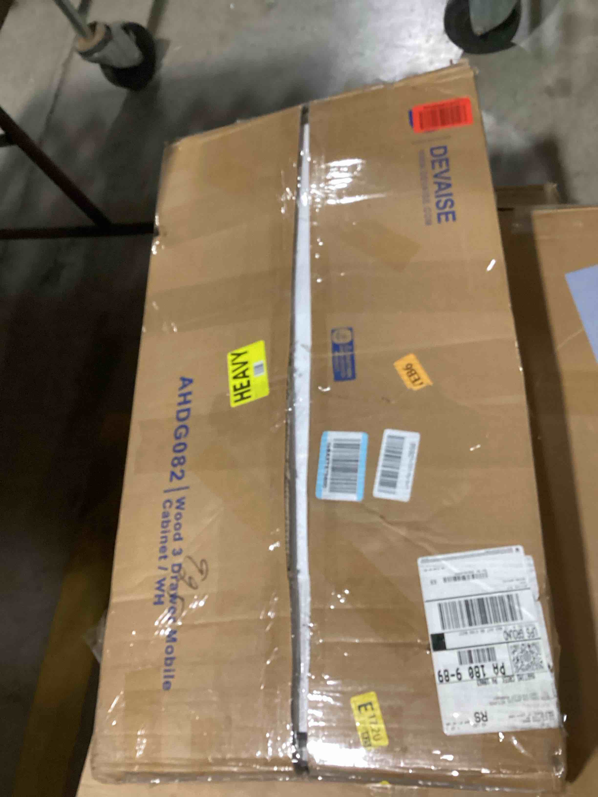 https://s3.amazonaws.com/lotting-images-prod/bidfta/GRA0079071_1731940551285.jpeg