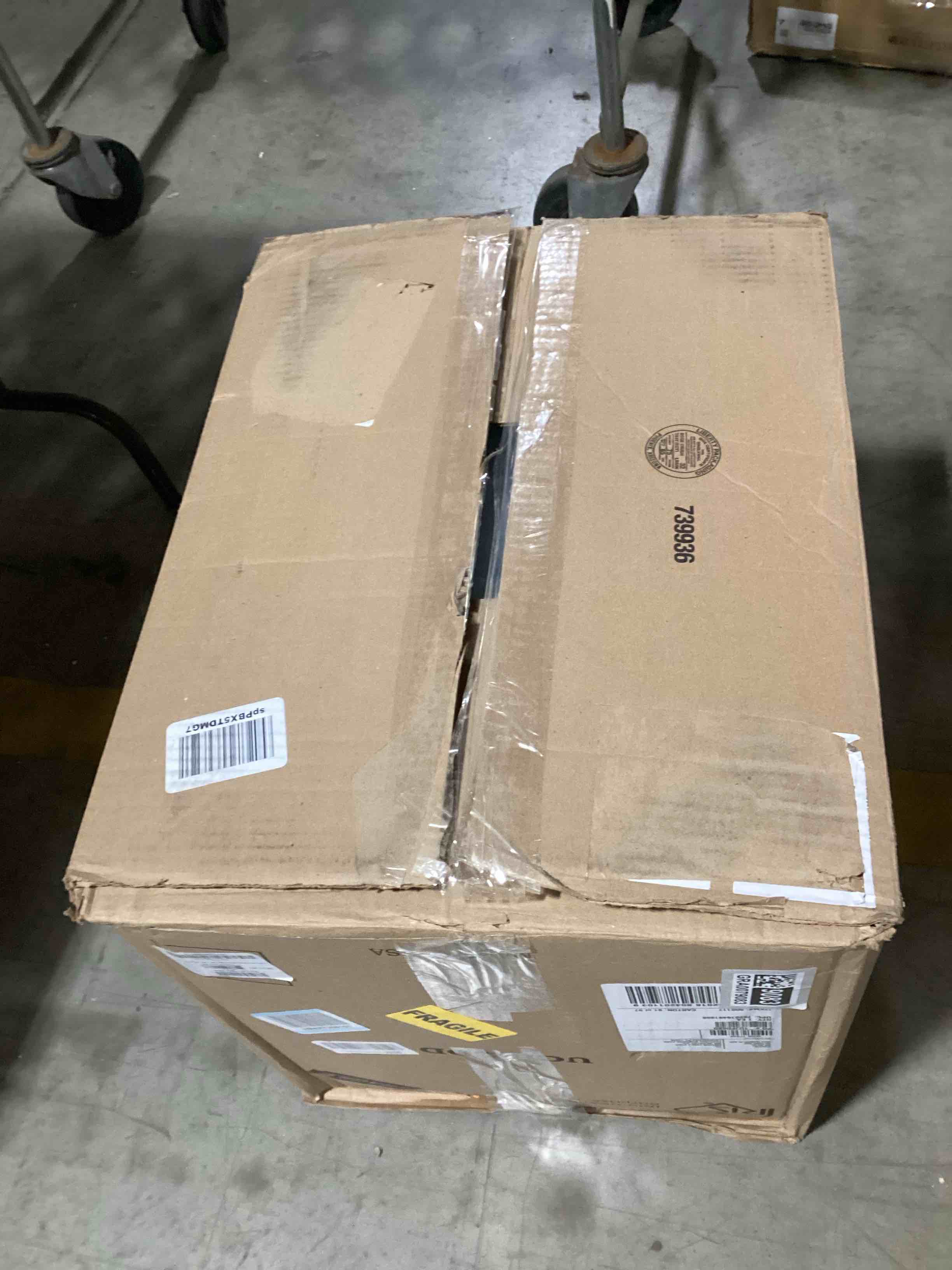 https://s3.amazonaws.com/lotting-images-prod/bidfta/GRA0079083_1731936484026.jpeg