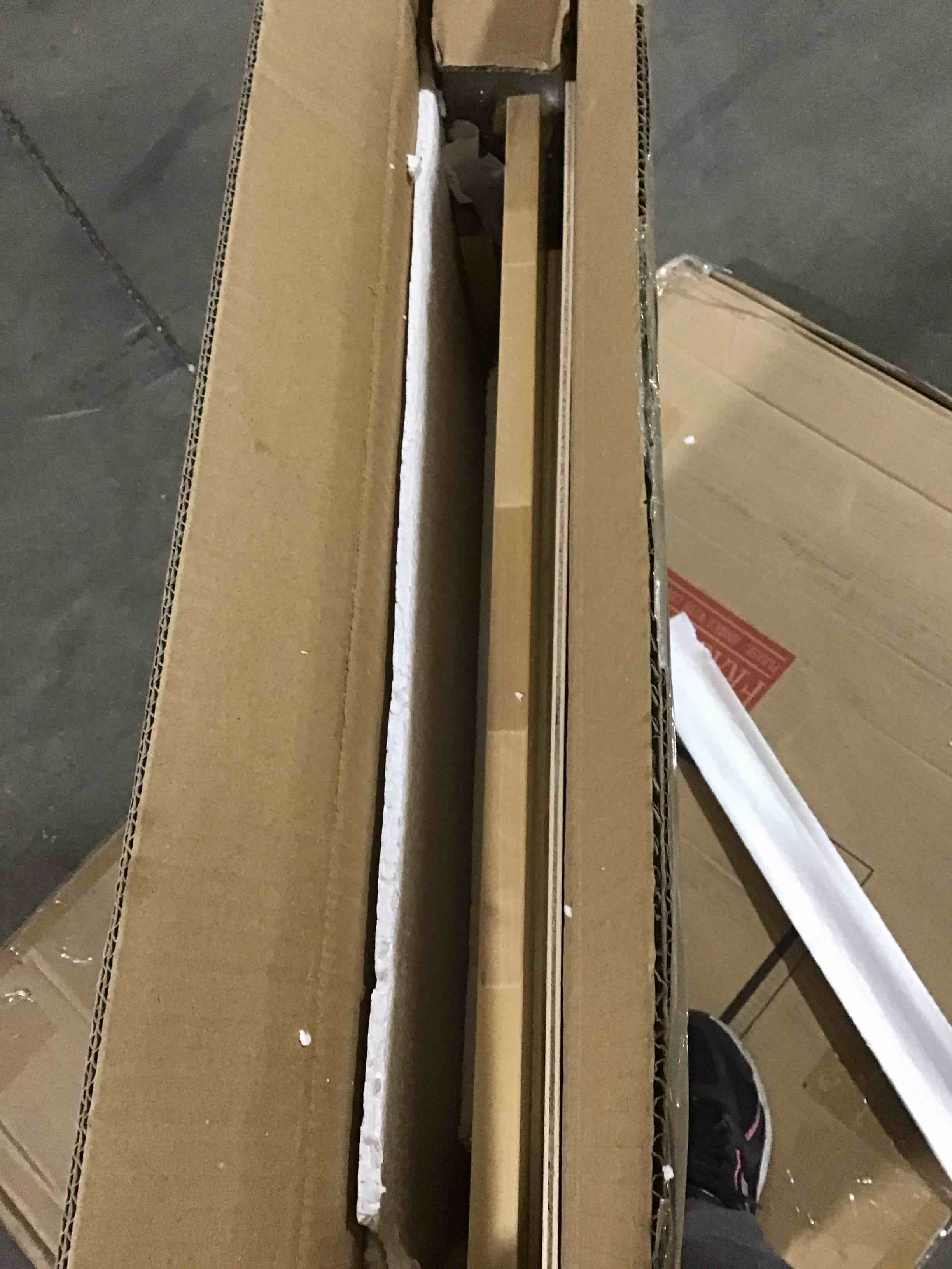 https://s3.amazonaws.com/lotting-images-prod/bidfta/GRA0079283_1731434732912.jpeg