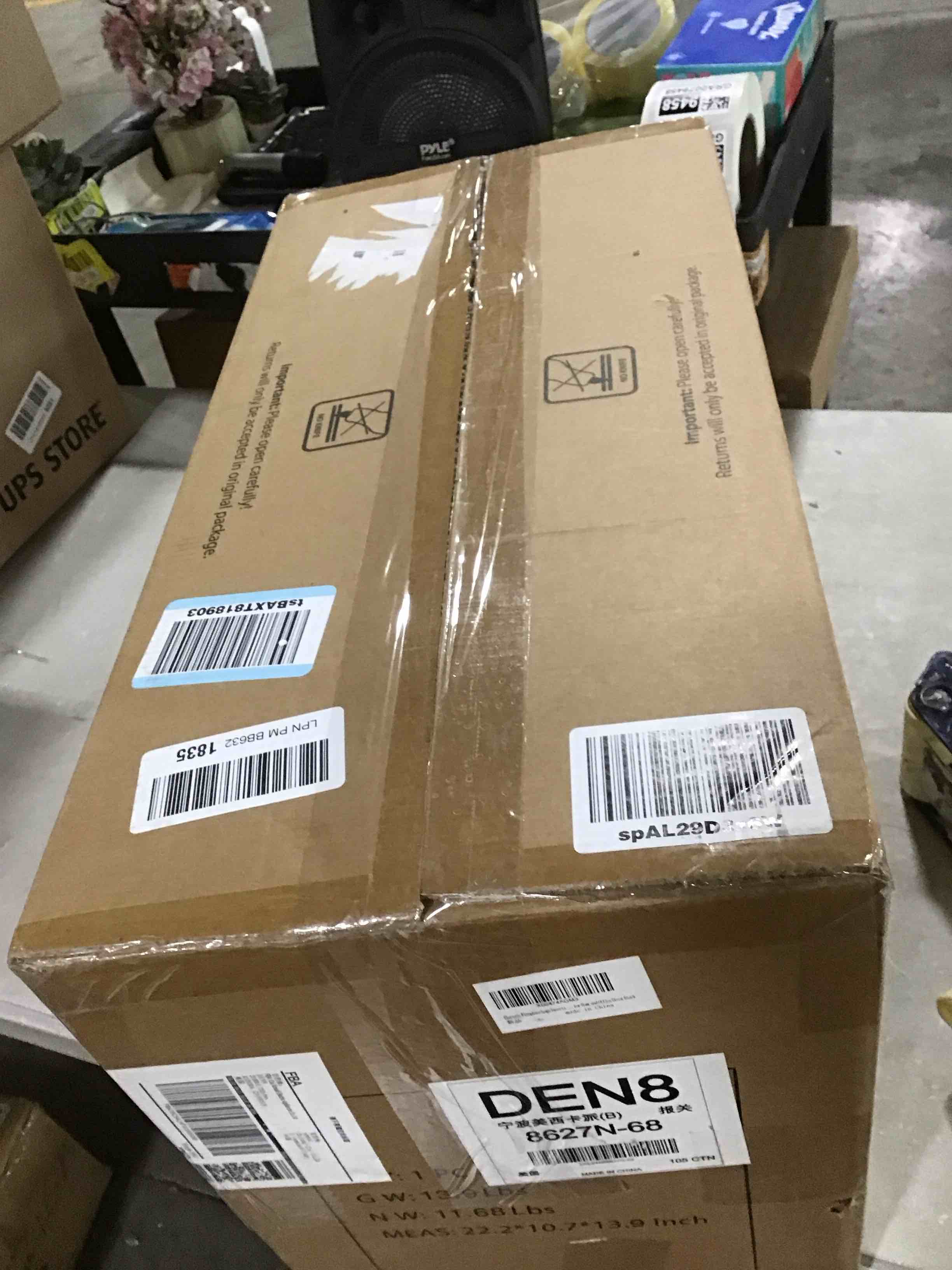 https://s3.amazonaws.com/lotting-images-prod/bidfta/GRA0079463_1731342765080.jpeg