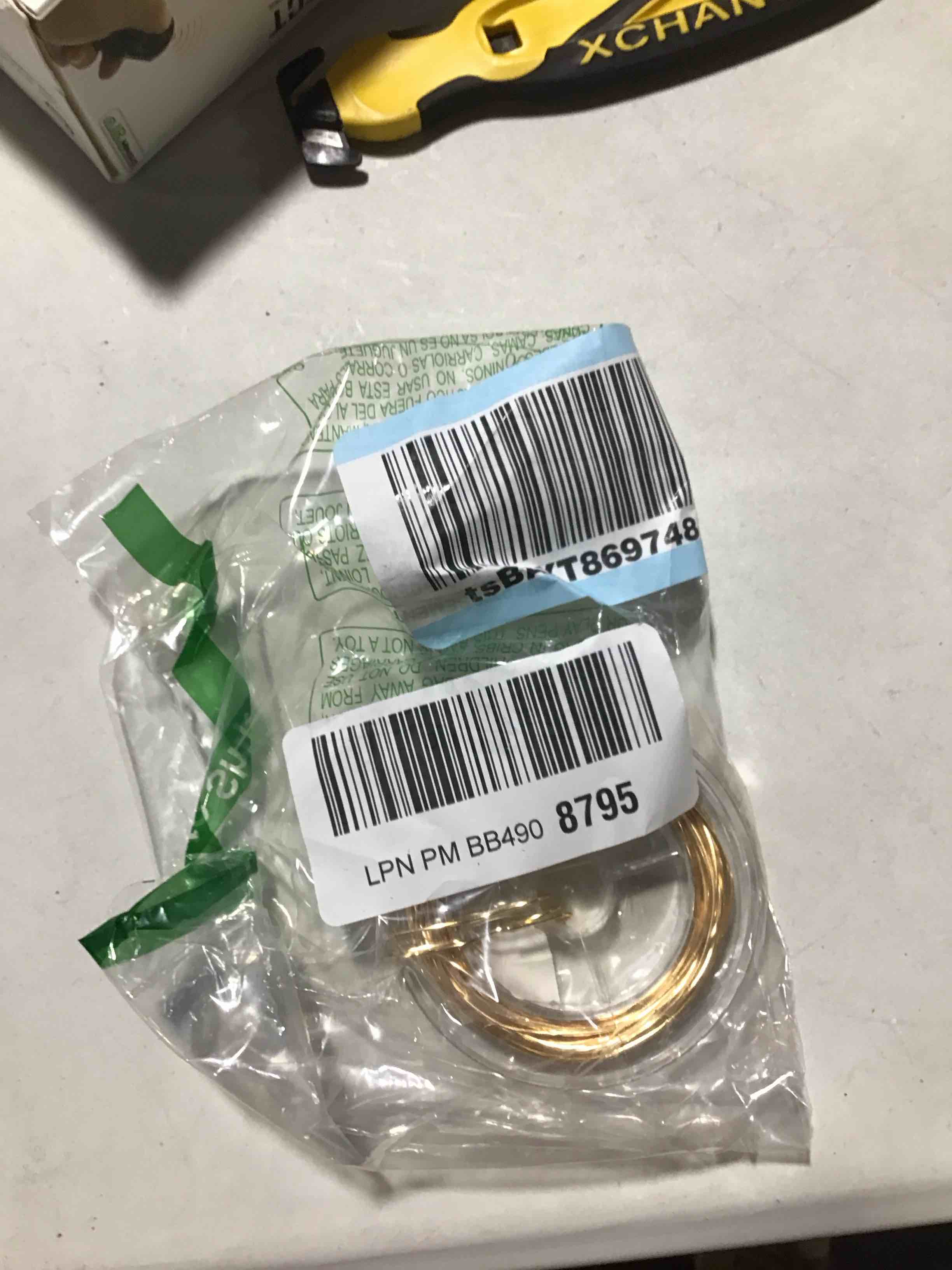 https://s3.amazonaws.com/lotting-images-prod/bidfta/GRA0079916_1730926970762.jpeg