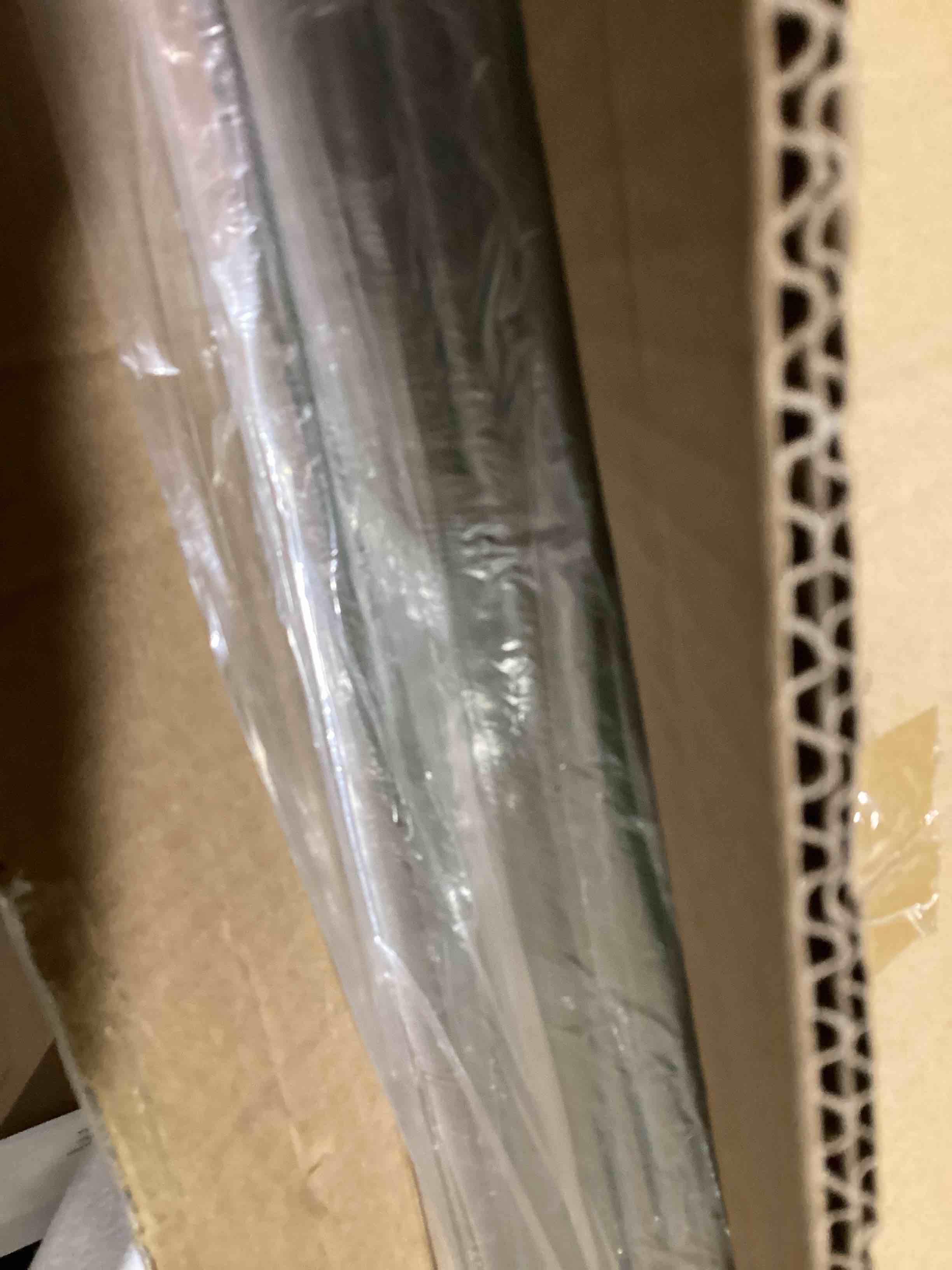 https://s3.amazonaws.com/lotting-images-prod/bidfta/GRA0081405_1733922620442.jpeg