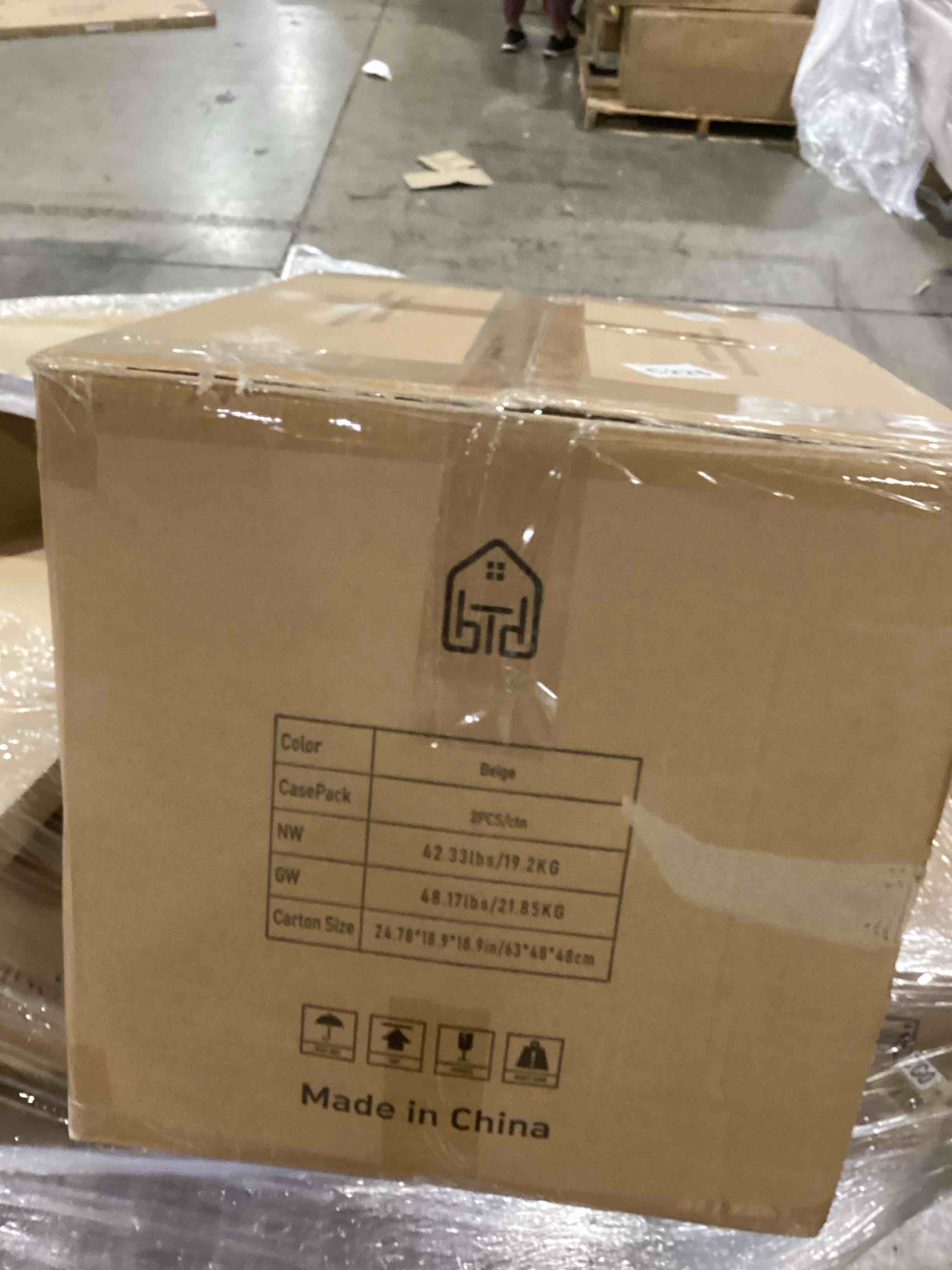 https://s3.amazonaws.com/lotting-images-prod/bidfta/GRA0081807_1733250291220.jpeg