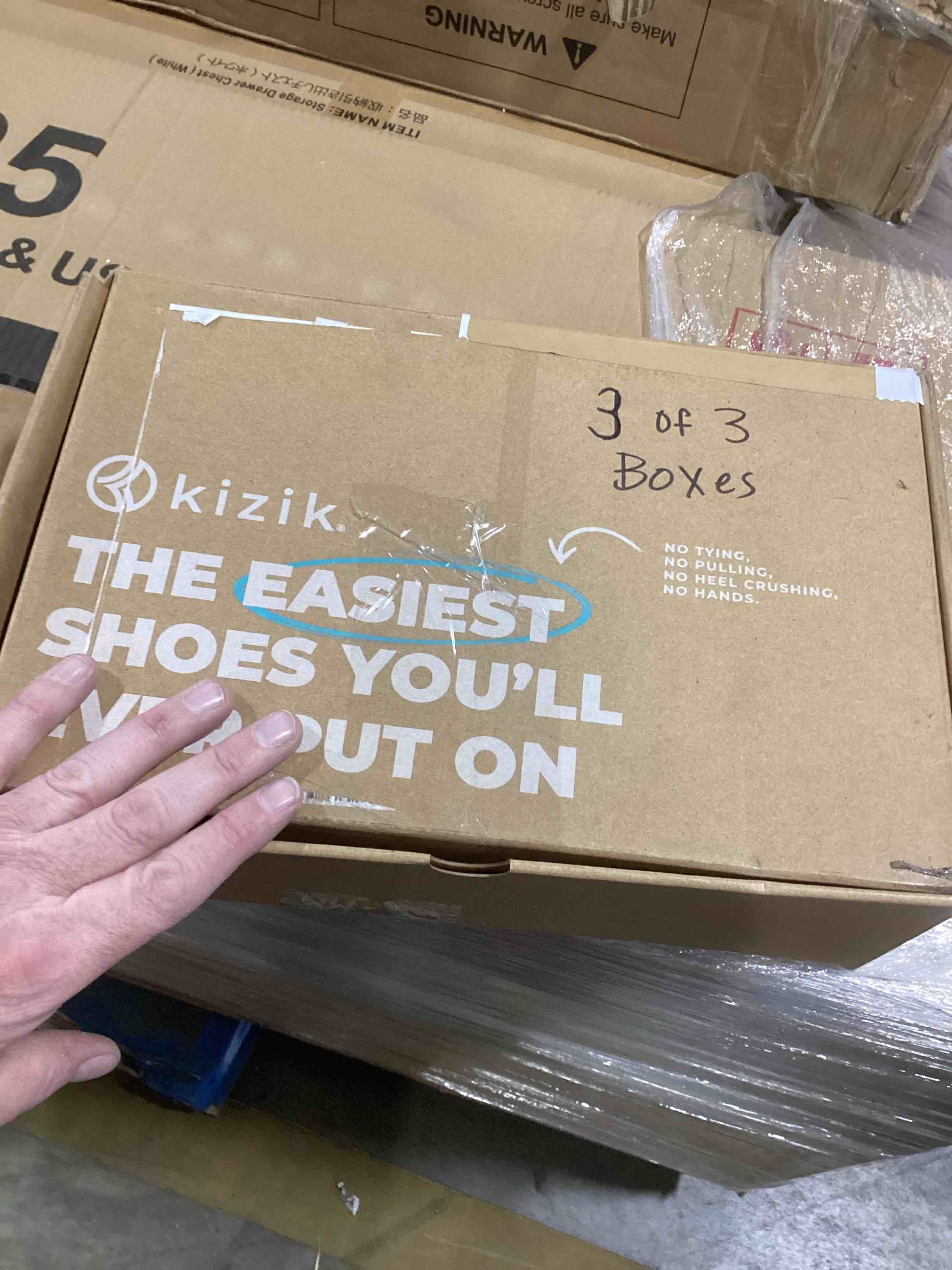 https://s3.amazonaws.com/lotting-images-prod/bidfta/GRA0081840_1733234930216.jpeg